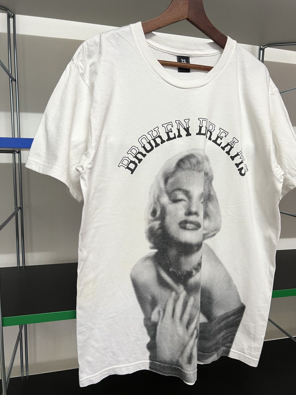 Freshjive Vintage Freshjive "Broken Dreams" Marilyn Monroe Tee Size L Size US L / EU 52-54 / 3 - 4 Thumbnail