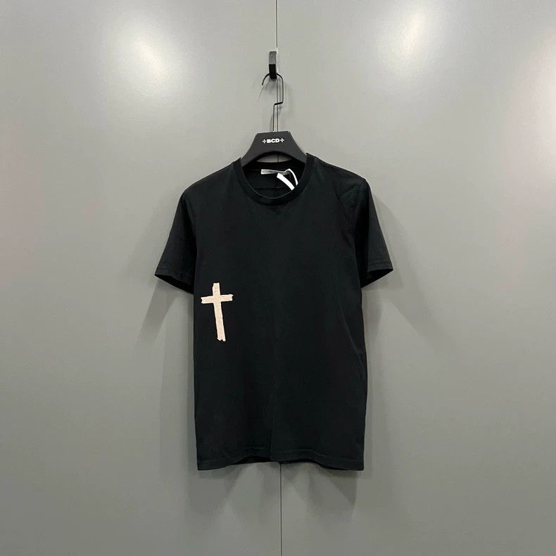 Givenchy Givenchy Graffiti Cross Logo Printed Short Sleeve Size US M / EU 48-50 / 2 - 1 Thumbnail