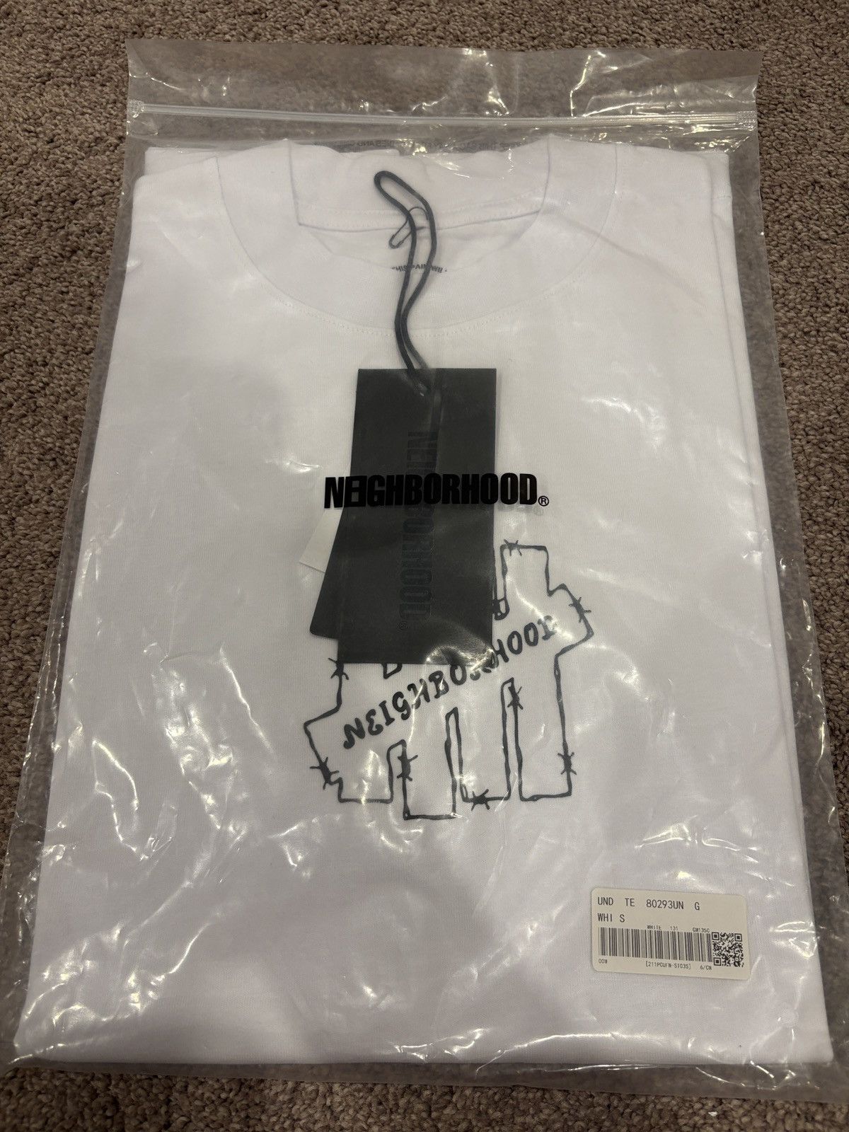 Neighborhood Brand new Neighborhood X Undefeated tshirt small Size US S / EU 44-46 / 1 - 2 Thumbnail