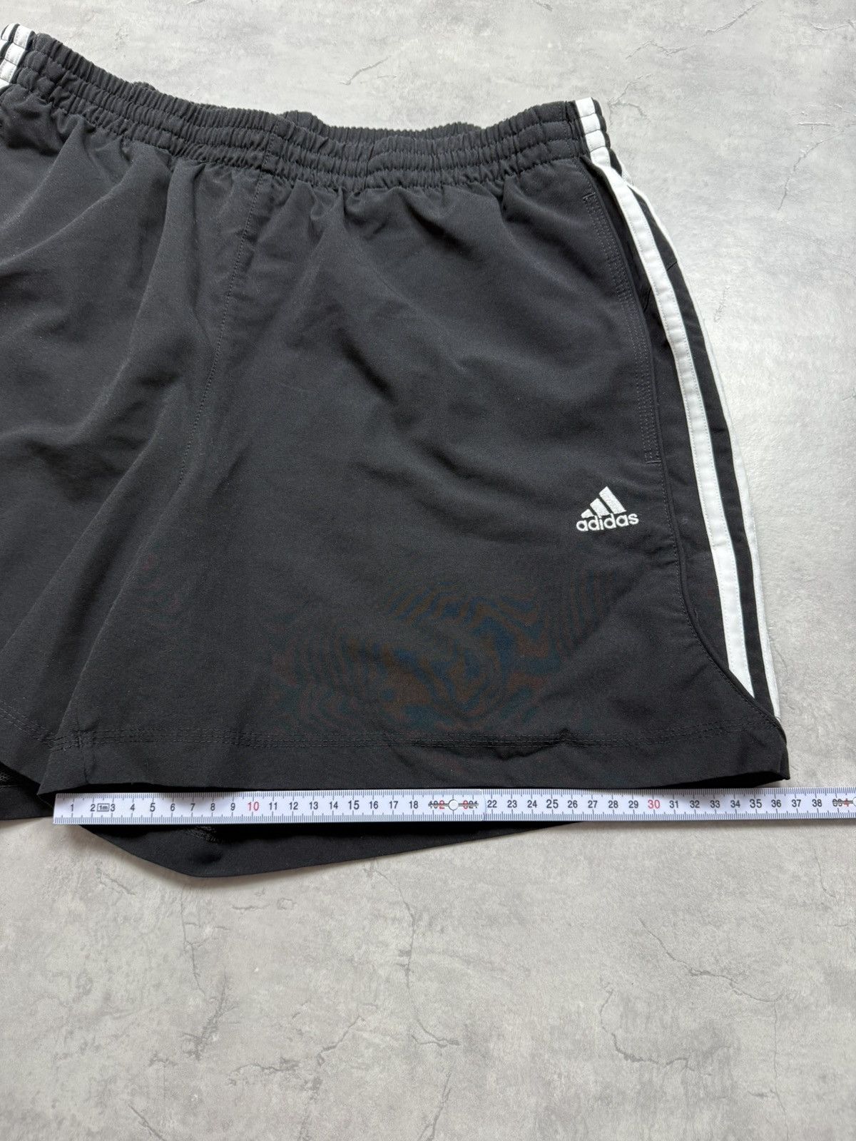Adidas Adidas Shorts Size US 36 / EU 52 - 7 Thumbnail