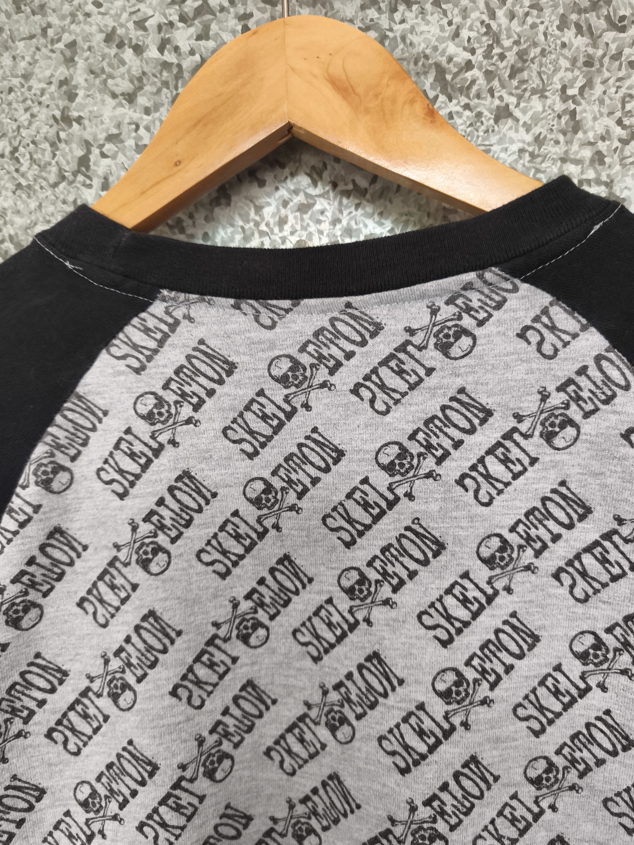 Skullcandy 🔥 Oxfam Skeleton t shirt gothic punk if six was nine Size US M / EU 48-50 / 2 - 3 Thumbnail