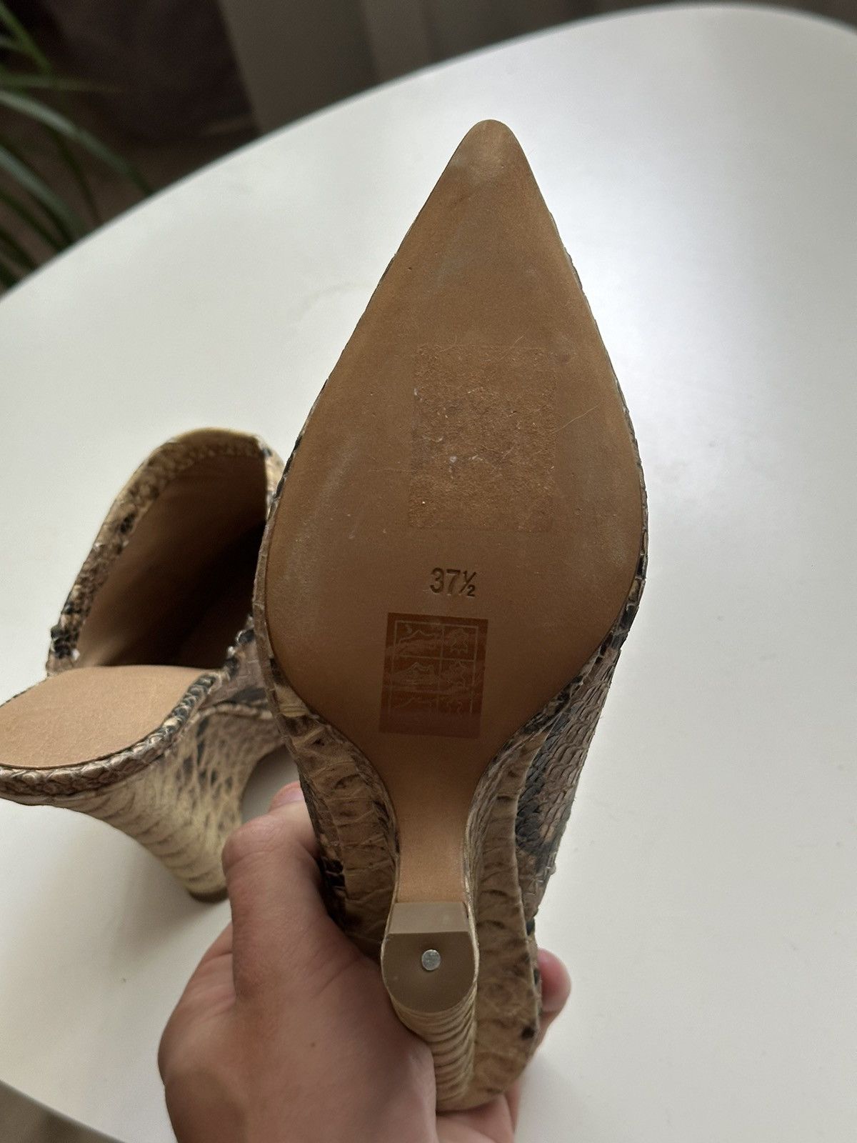 Yeezy Ultra Rare Yeezy Season 8 snake mules Size US 7.5 / IT 37.5 - 8 Thumbnail