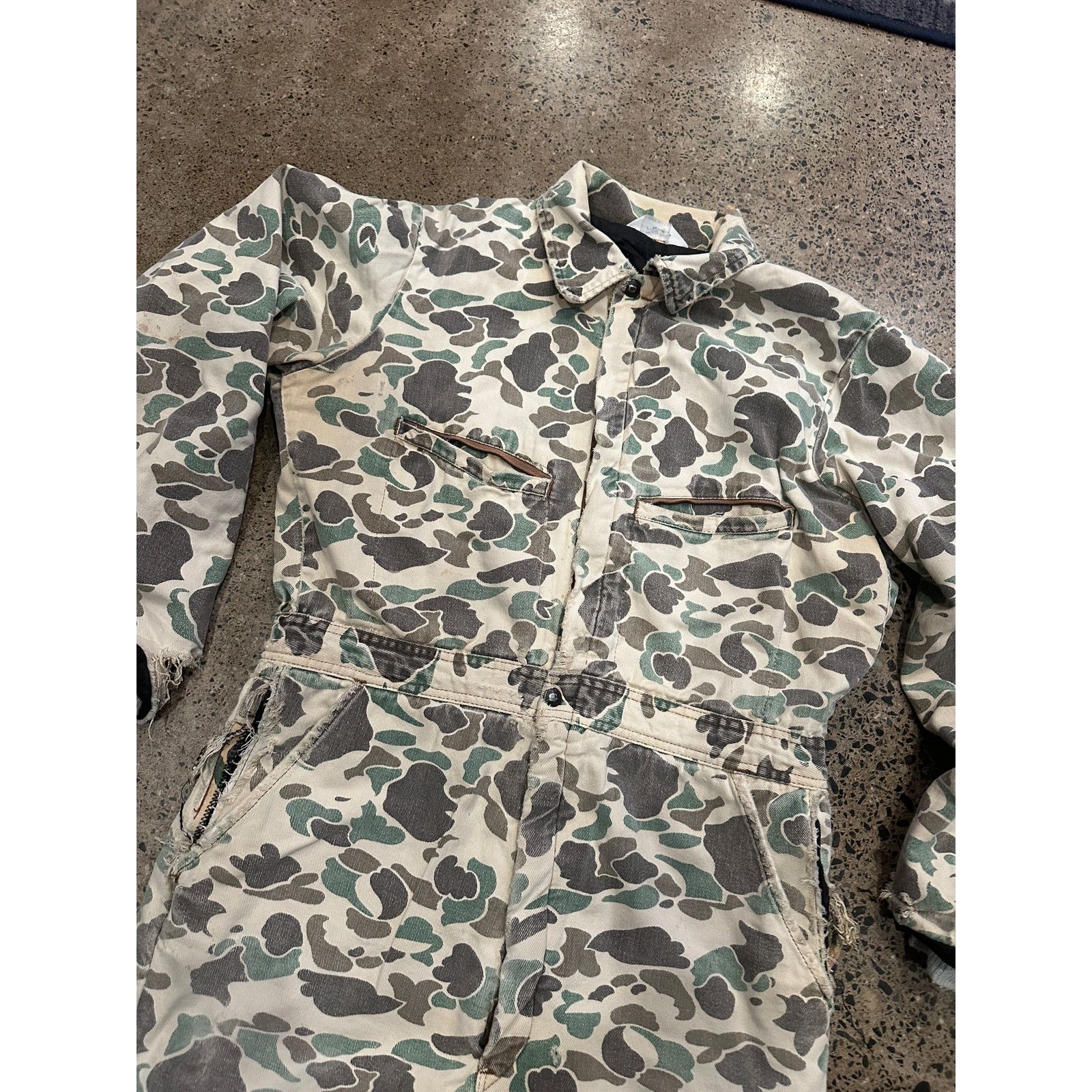Carhartt Key Imperial Coverall Green Camo Heavily Distressed Hunting Size US 36 / EU 52 - 5 Thumbnail