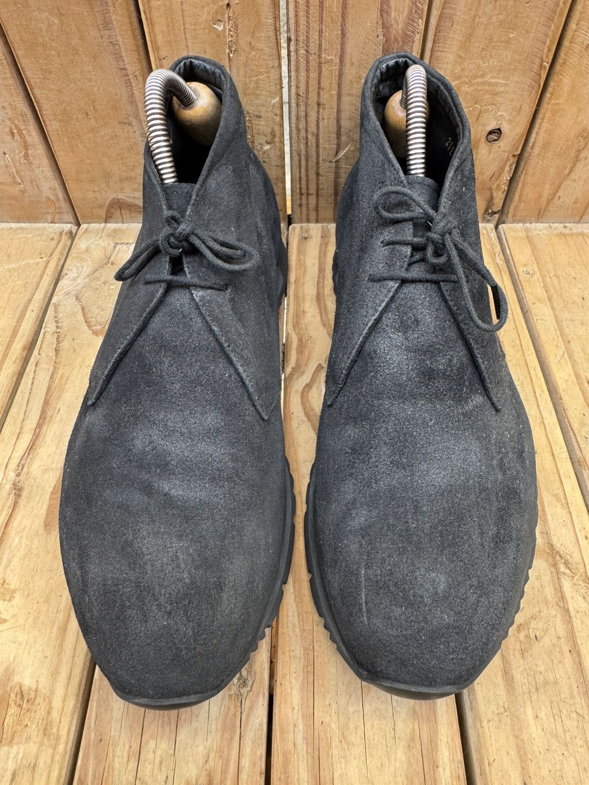 Prada Prada distressed leather Men’s chukka boots SIZE UK 8 US 9 Size US 9 / EU 42 - 5 Thumbnail