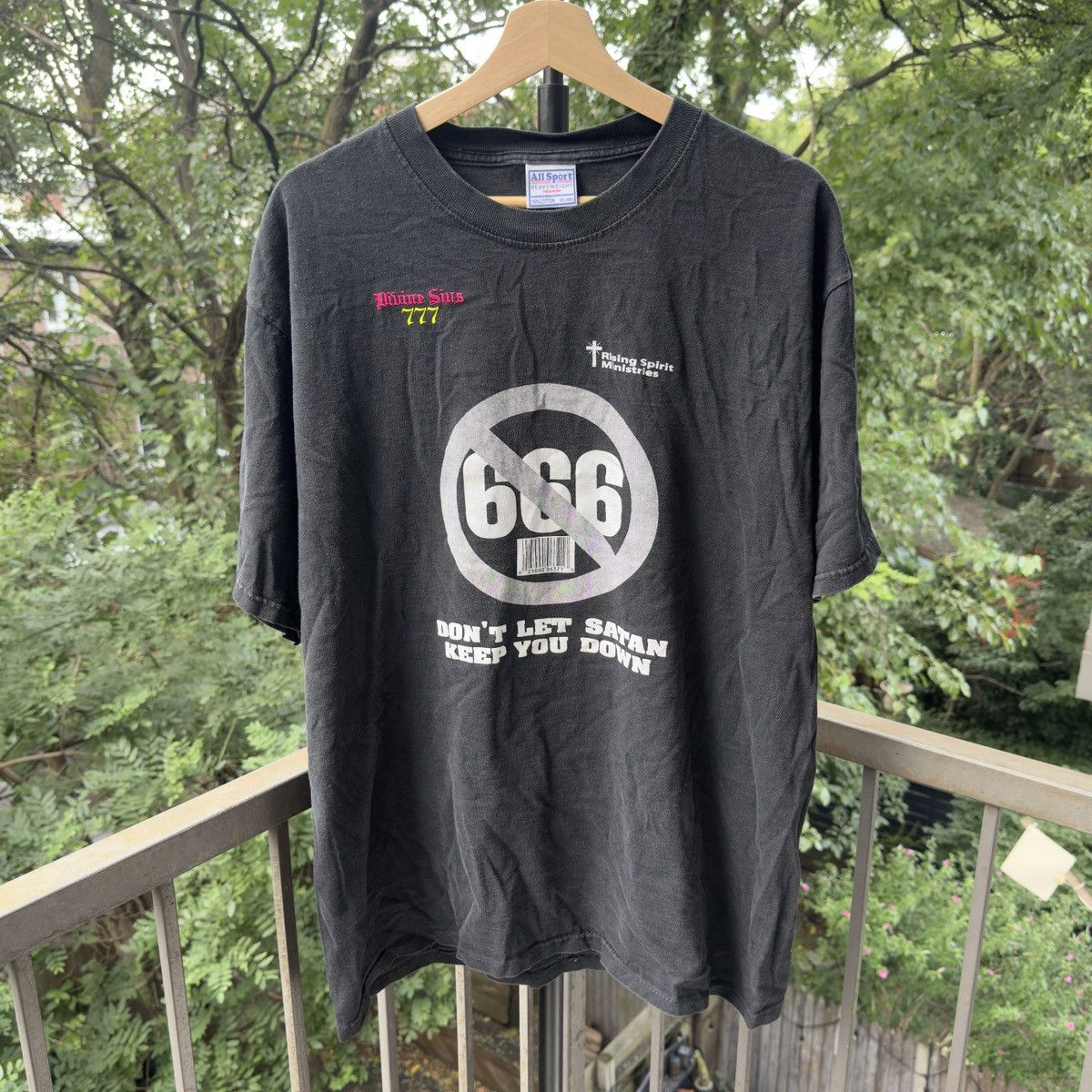 Vintage Jesus Is Lord Don’t Let Satan Keep You Down Tee ERD Grunge Size US XL / EU 56 / 4 - 1 Thumbnail