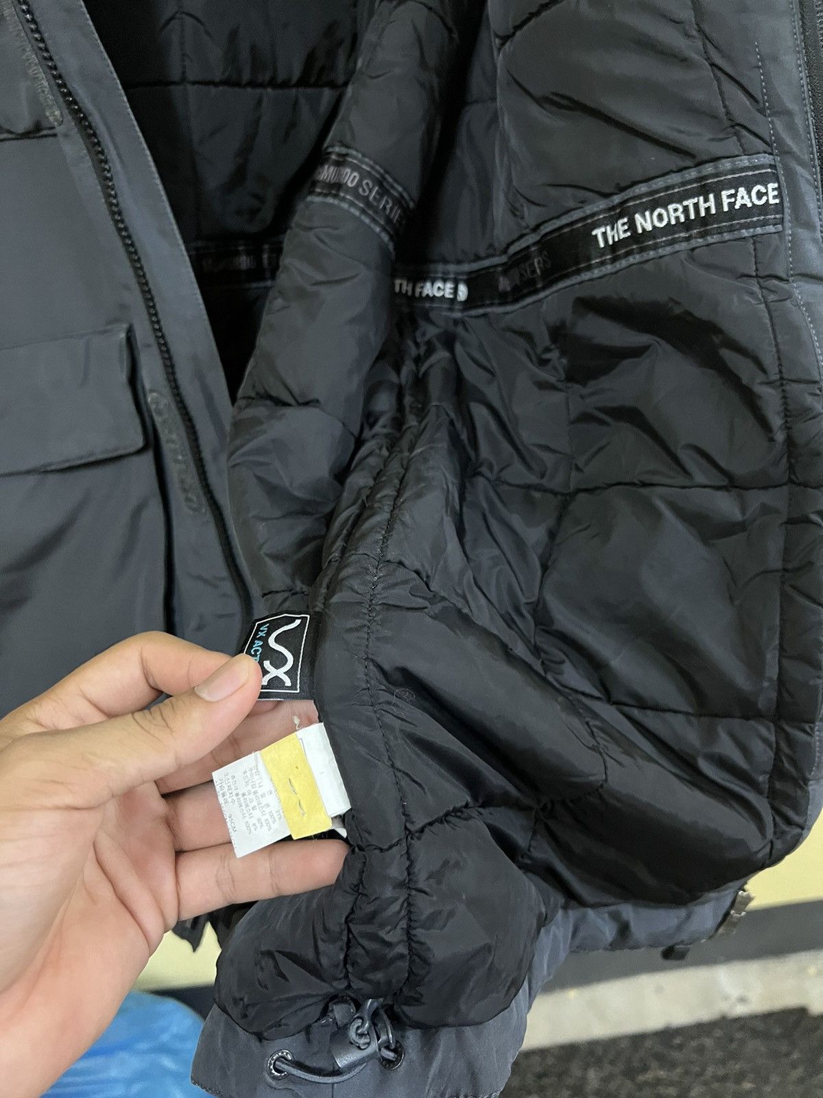 The North Face THE NORTH FACE MCMURDO SERIES MULTIPOCKET JACEKT Size US M / EU 48-50 / 2 - 8 Thumbnail