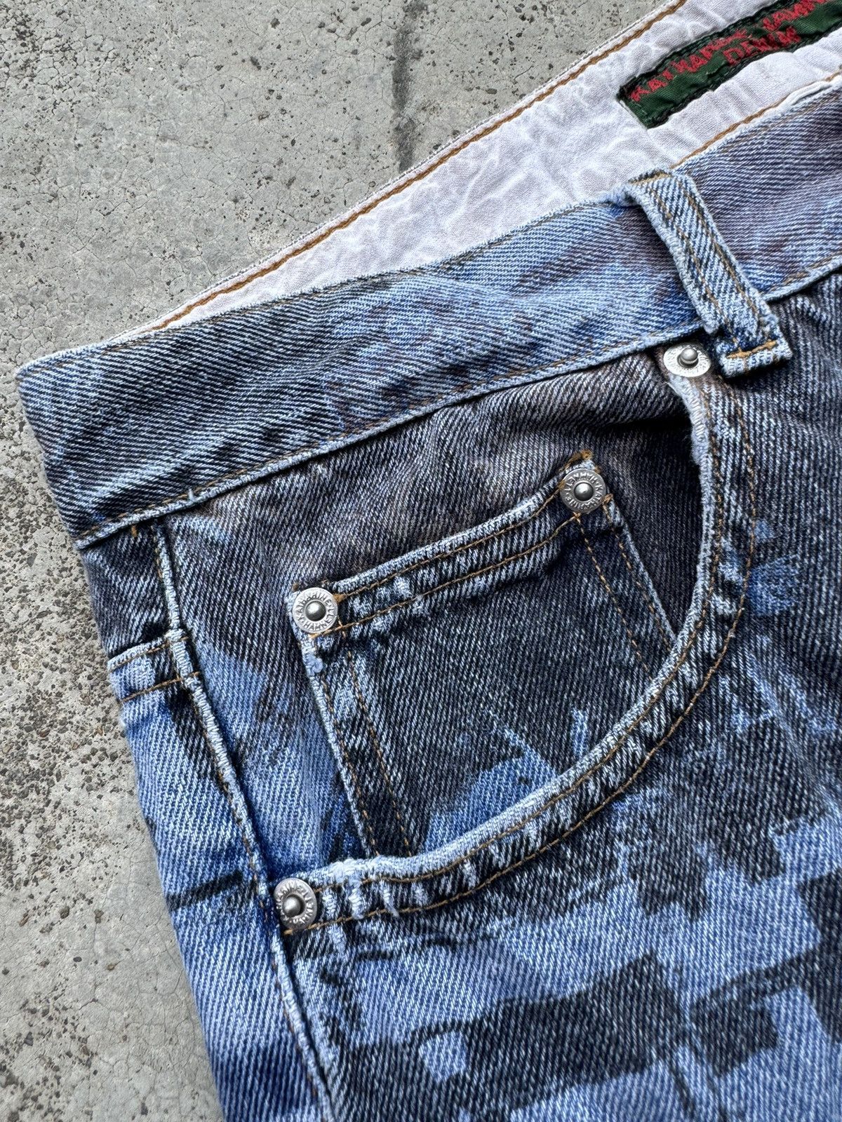 Katharine Hamnett London RARE Design🔥Vintage Katharine Hammett printed denim jeans Size US 31 - 7 Thumbnail