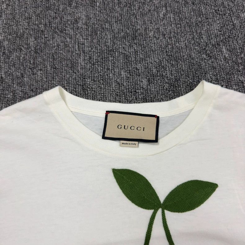 Gucci Gucci Short color block loose cherry short sleeves 2502-Nex Size US M / EU 48-50 / 2 - 3 Thumbnail