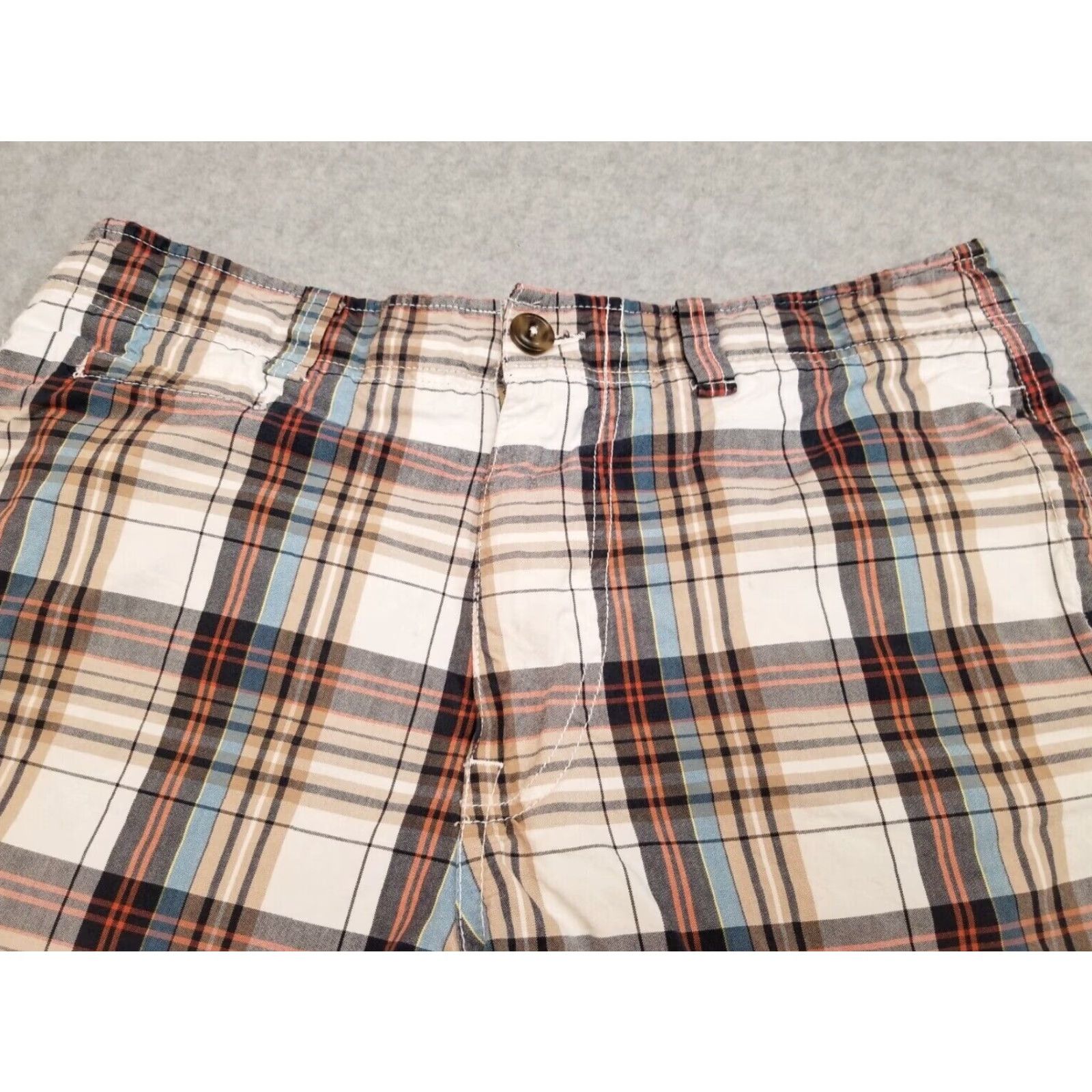 American Eagle Outfitters American Eagle Shorts Men 32 Blue Plaid Bermuda Flat Front Casual Outdoor Mens Size US 32 / EU 48 - 2 Thumbnail
