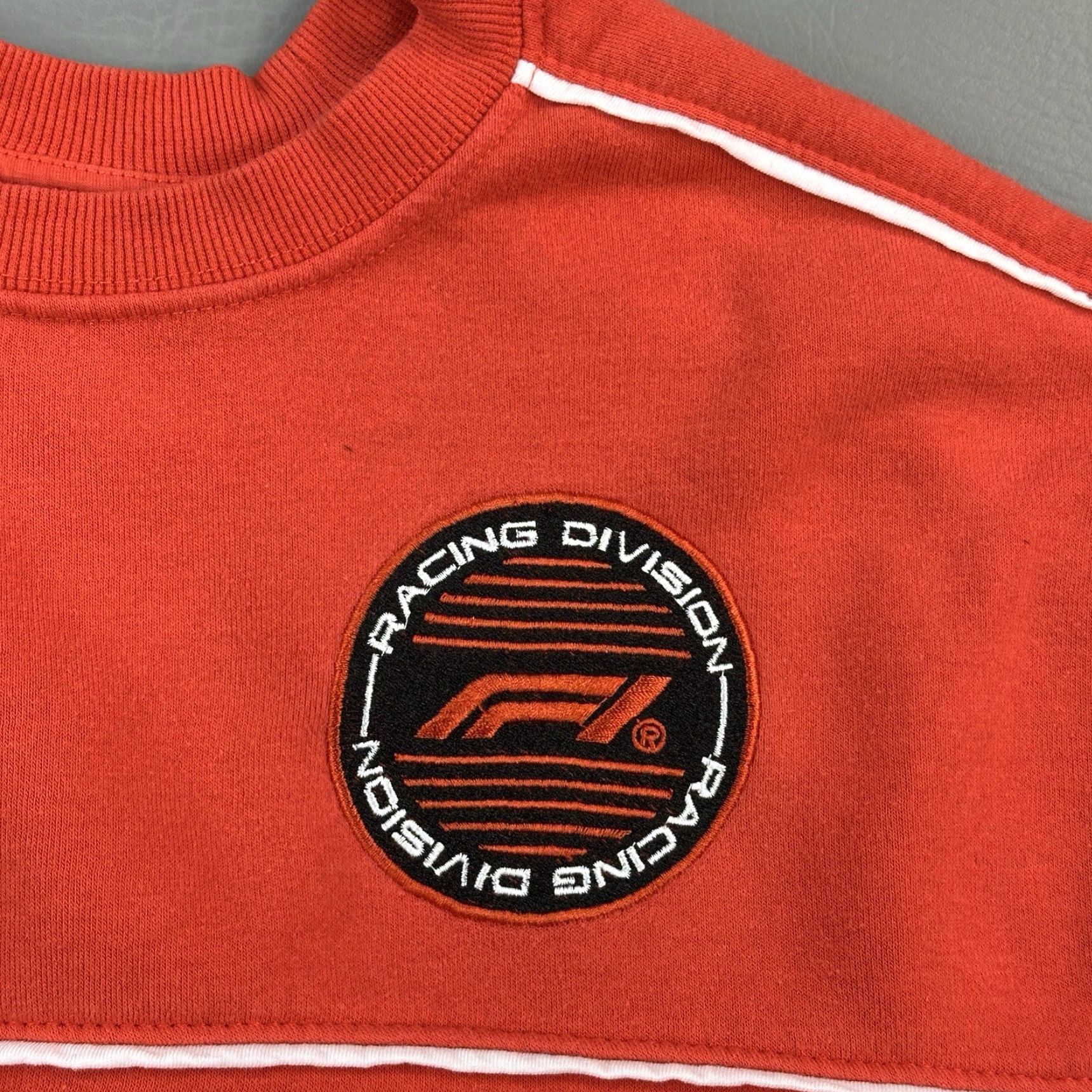 Vintage Formula 1 Sweatshirt Mens Small Red Embroidered Pit Crew Team F1 Size US S / EU 44-46 / 1 - 5 Thumbnail