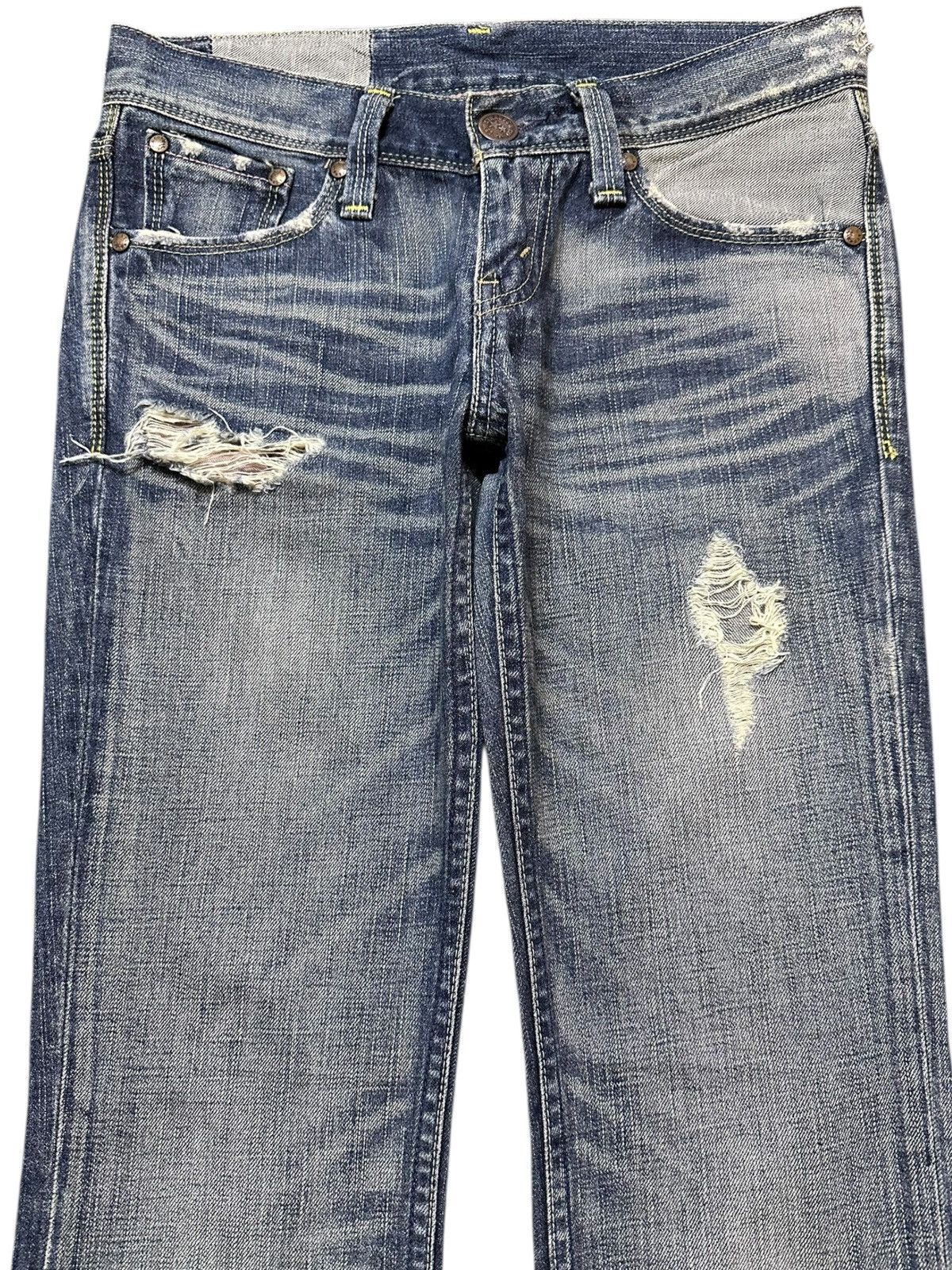 Levi's Vintage Clothing Vintage Levi’s 926-03 Flare Bootcut Distressed Denim Size US 29 - 2 Thumbnail