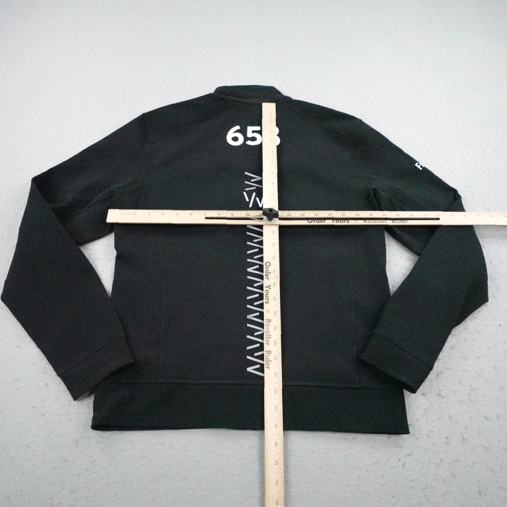 Lululemon Lululemon Jacket Mens M Black Sojourn Softshell Performance Track Coat Zip Windbreaker Size US M / EU 48-50 / 2 - 7 Thumbnail