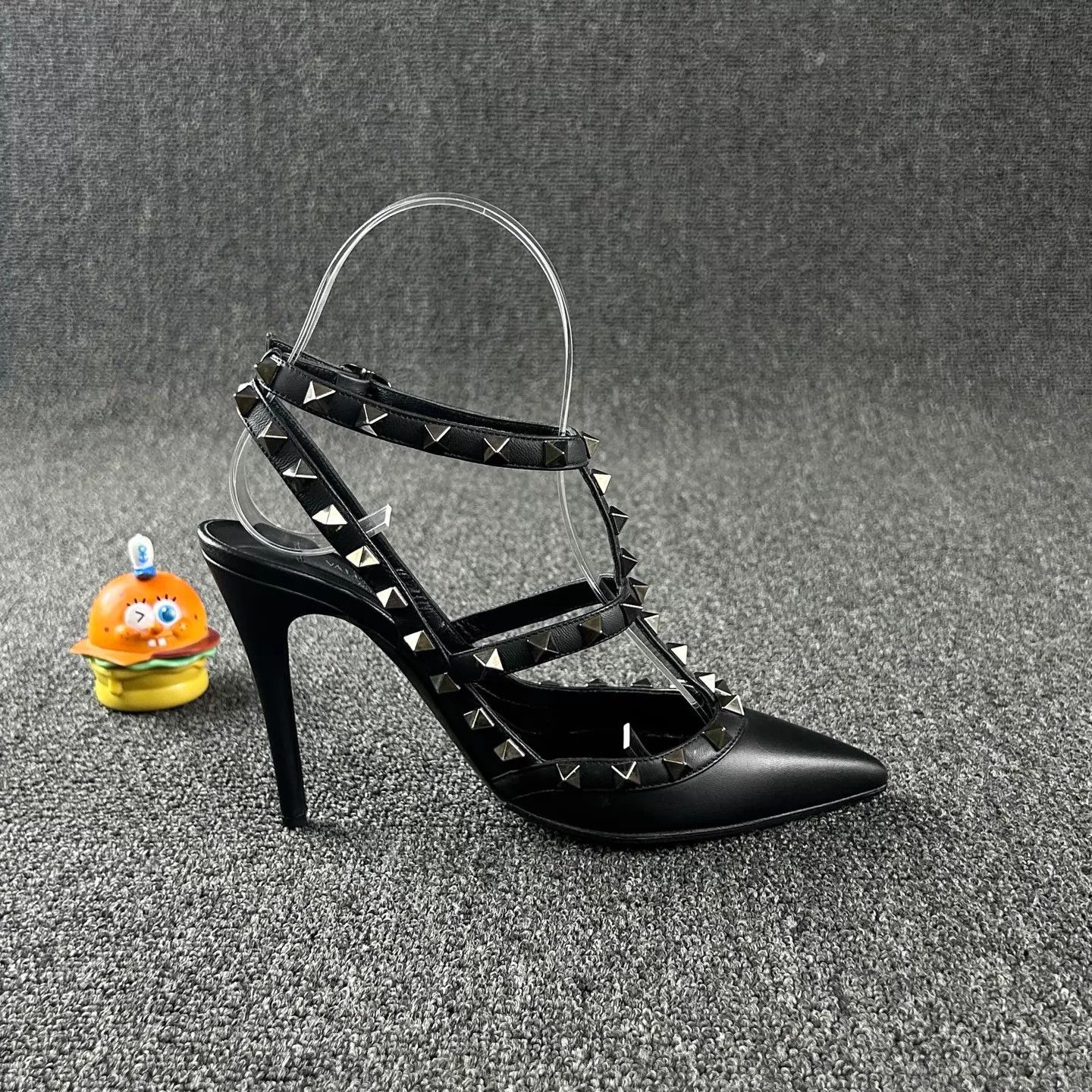 Valentino Valentino Black Two-Ring Rivet High Heels EU36 Size US 5.5 / IT 35.5 - 4 Thumbnail