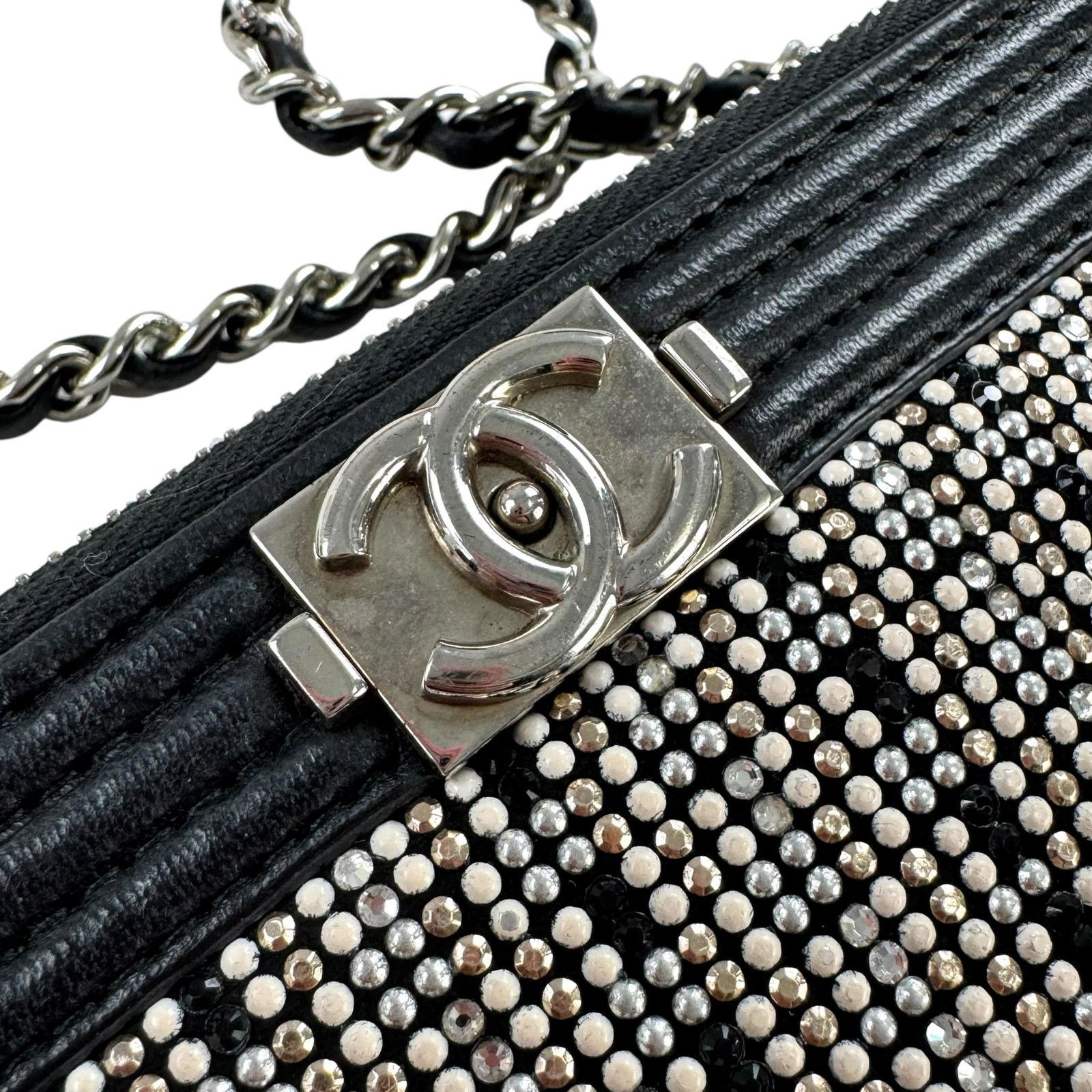 Chanel Chanel CC Rhinestone Boy Wallet-On-Chain Size ONE SIZE - 13 Thumbnail