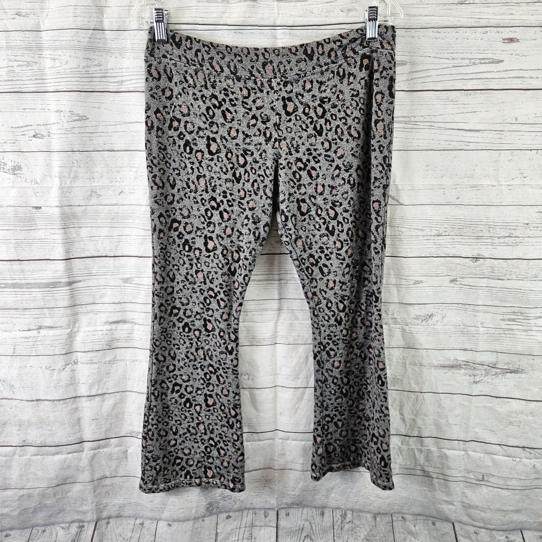 Sundry Sundry Womens Cropped Kick Flare Pants Size 2 Medium Gray Black Leopard Print Size 32" / US 10 / IT 46 - 2 Thumbnail