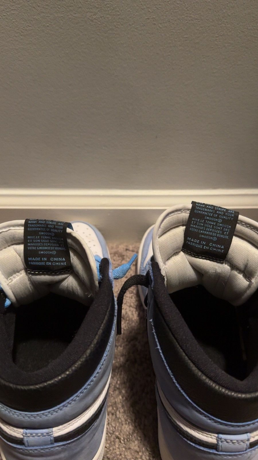 Jordan Brand Nike Air Jordan 1 High University Blue “UNC” Size US 8.5 / EU 41-42 - 9 Thumbnail