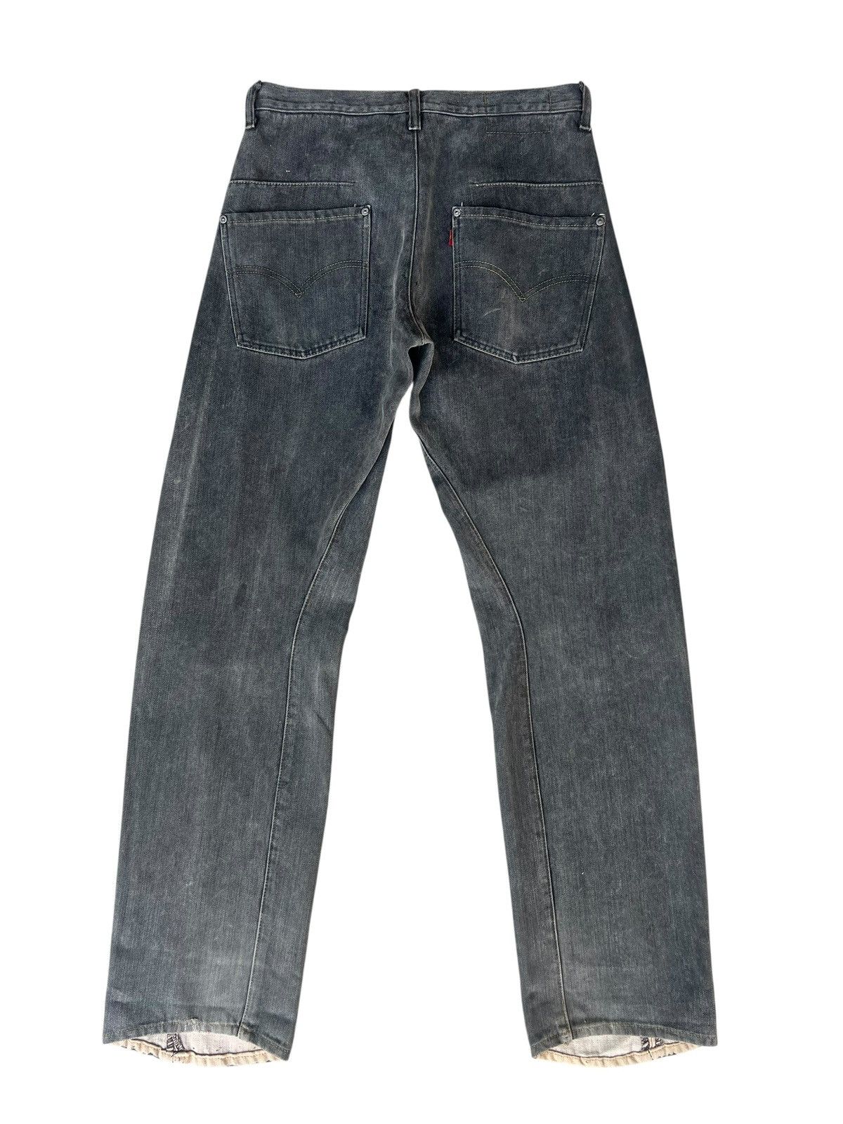 Levi's Vintage 2002 Levi’s Engineered Waxed Denim Regular Jeans Size US 32 / EU 48 - 14 Thumbnail