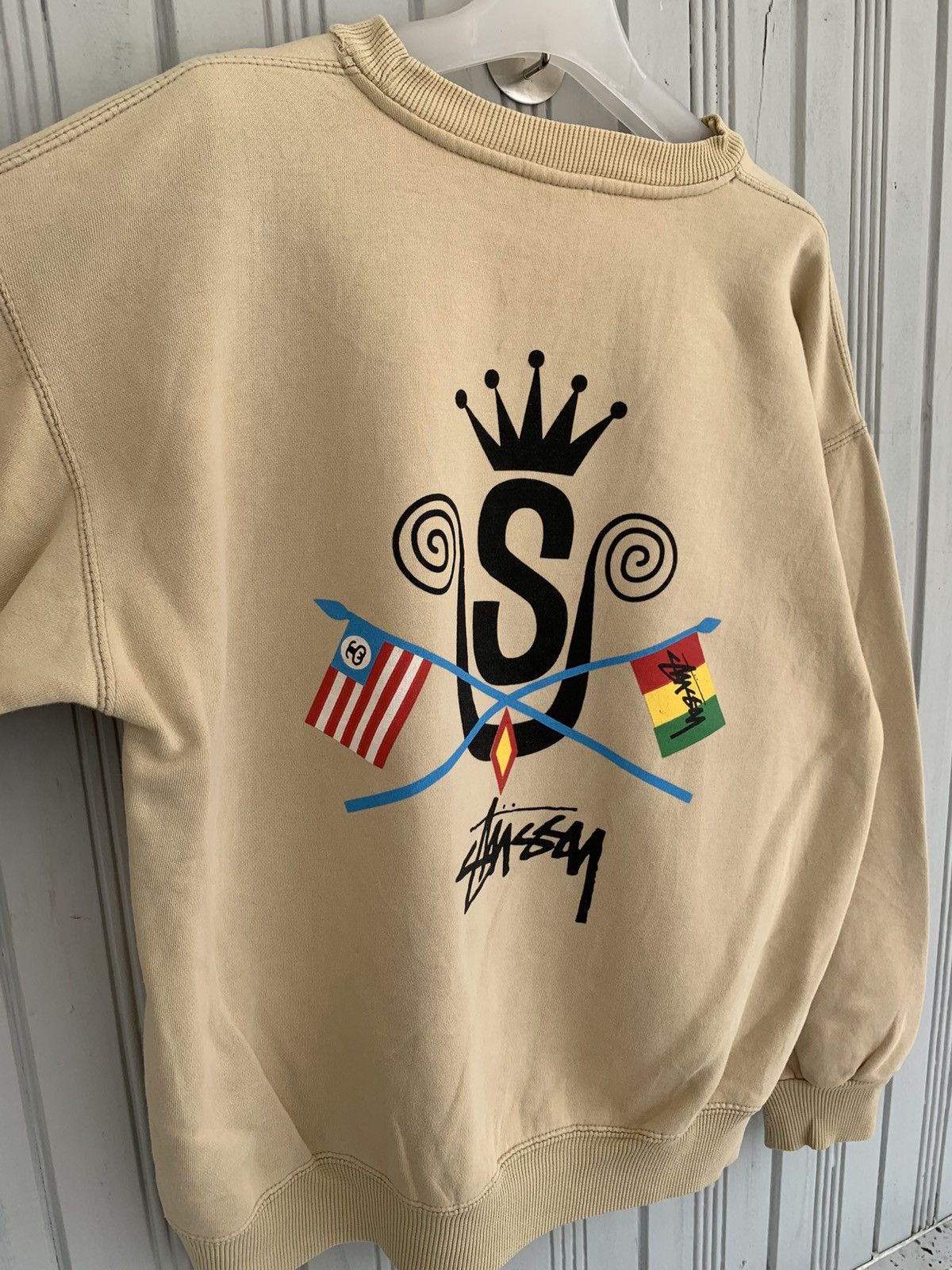 Stussy RARE Vintage Stussy Rasta Distressed Sweatshirt Size US M / EU 48-50 / 2 - 4 Thumbnail