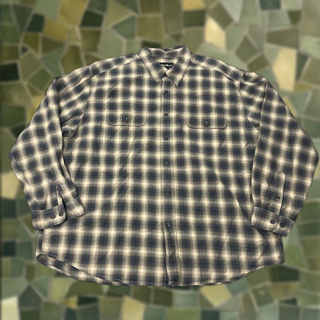 Eddie Bauer Eddie Bauer Mens Shirt 2XL Gray Plaid Button-Up Cotton Long Sleeve Casual Size US XXL / EU 58 / 5 - 1 Thumbnail