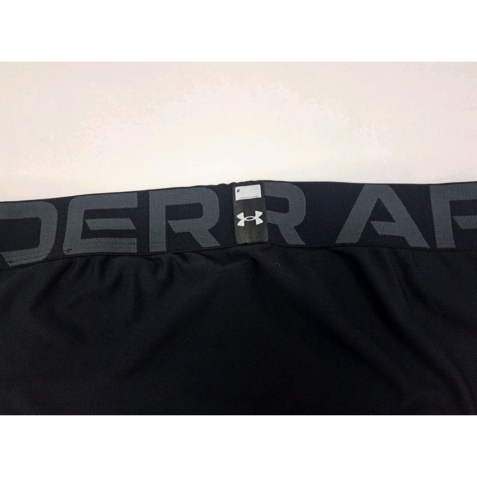 Under Armour Under Armour Mens Heat Gear Compression Pants Side Pocket L 20" #6733 Black Cat Solid Size US 33 - 5 Thumbnail