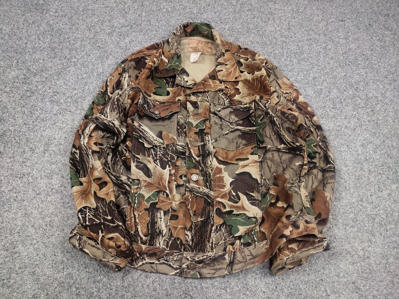 Wrangler Vintage 90's Wrangler Trucker Realtree USA Made Jacket Size US L / EU 52-54 / 3 - 2 Thumbnail