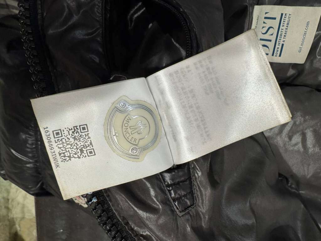 Moncler Moncler Maya Jacket Size US S / EU 44-46 / 1 - 16 Thumbnail