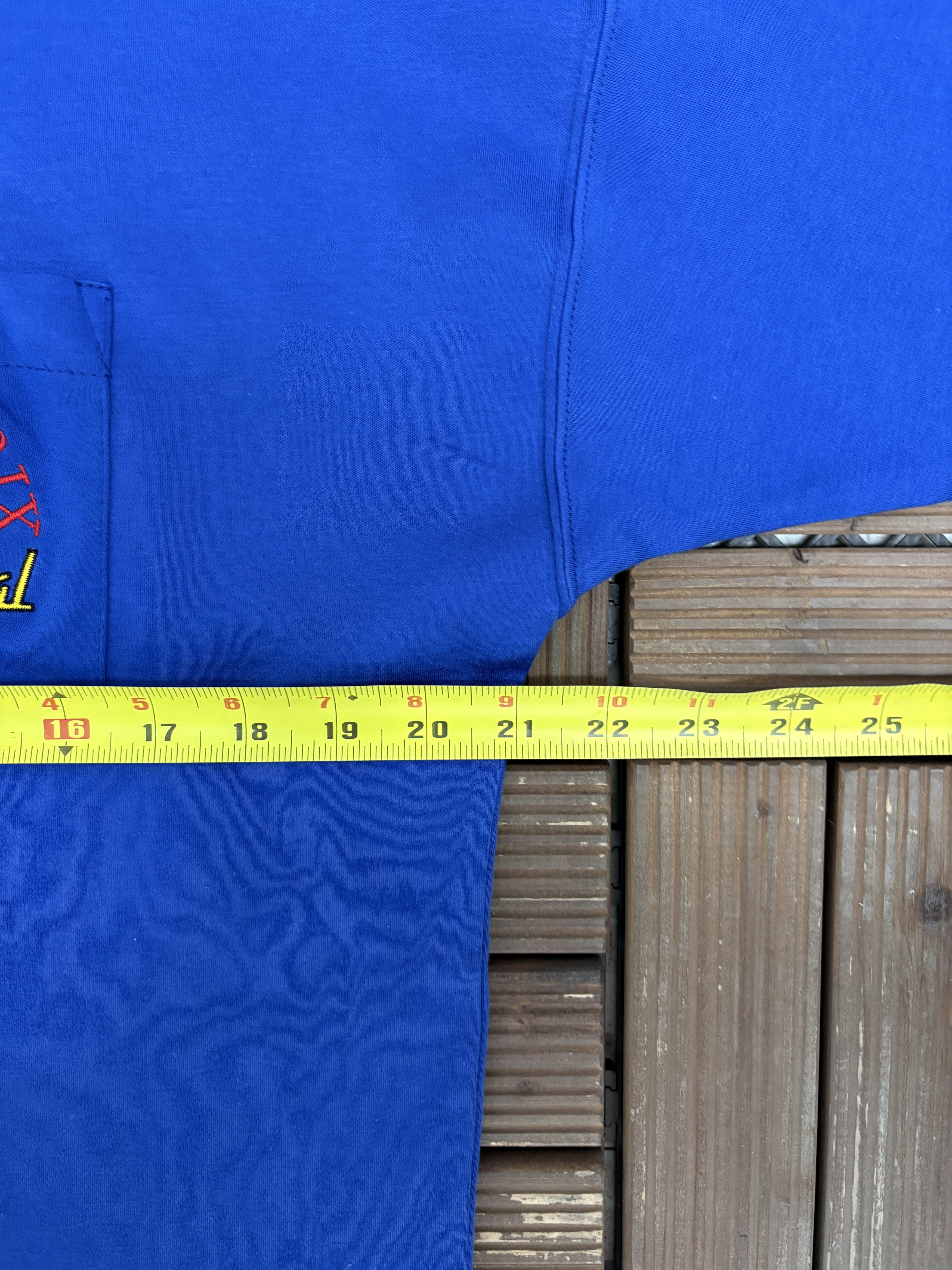 Vintage Grand Prix International Vintage Blue T-Shirt Tee Size US XL / EU 56 / 4 - 7 Thumbnail