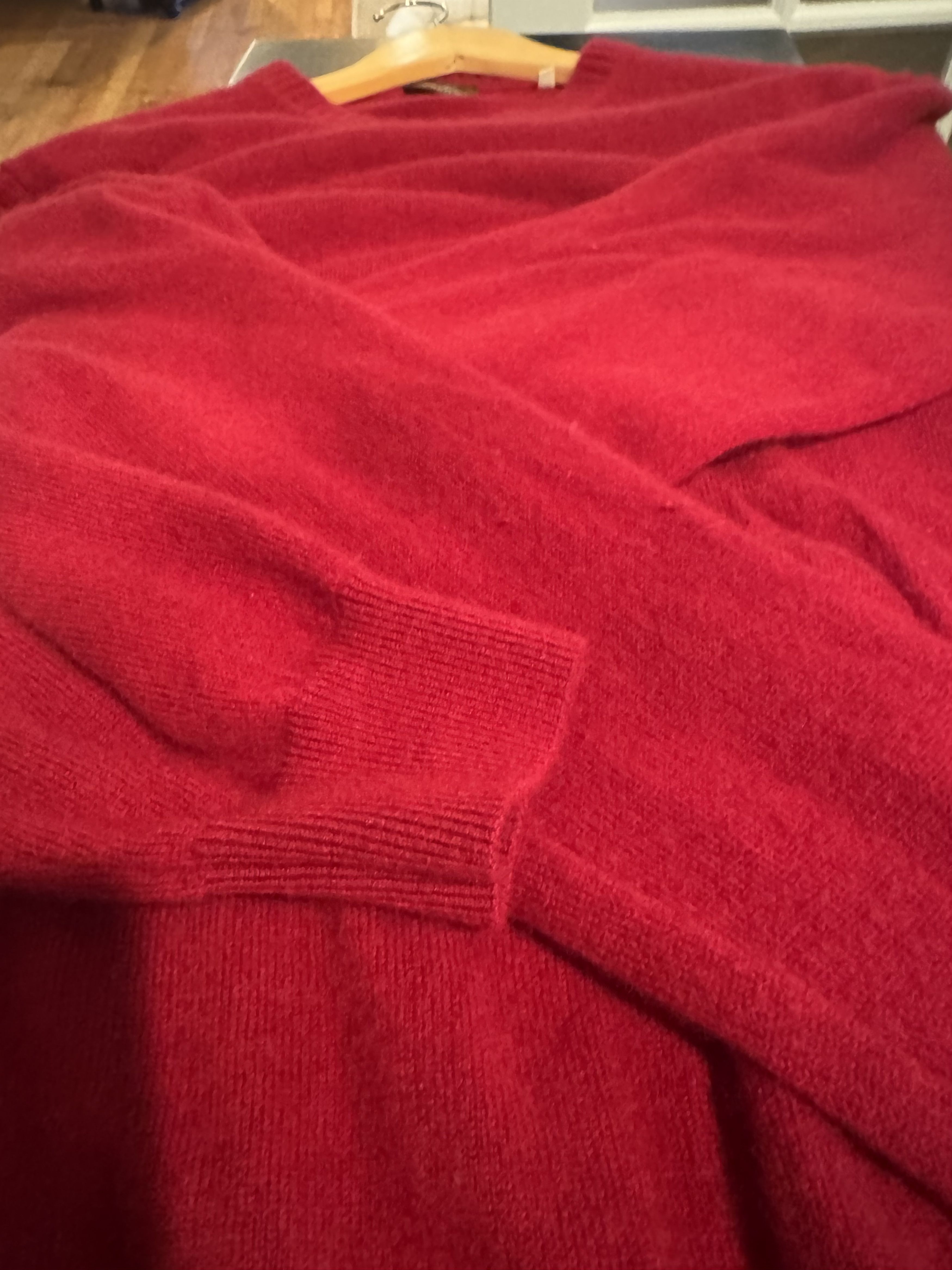 Strenstroms Stenstroms Red Cashmere Sweater. US L Size US L / EU 52-54 / 3 - 4 Thumbnail