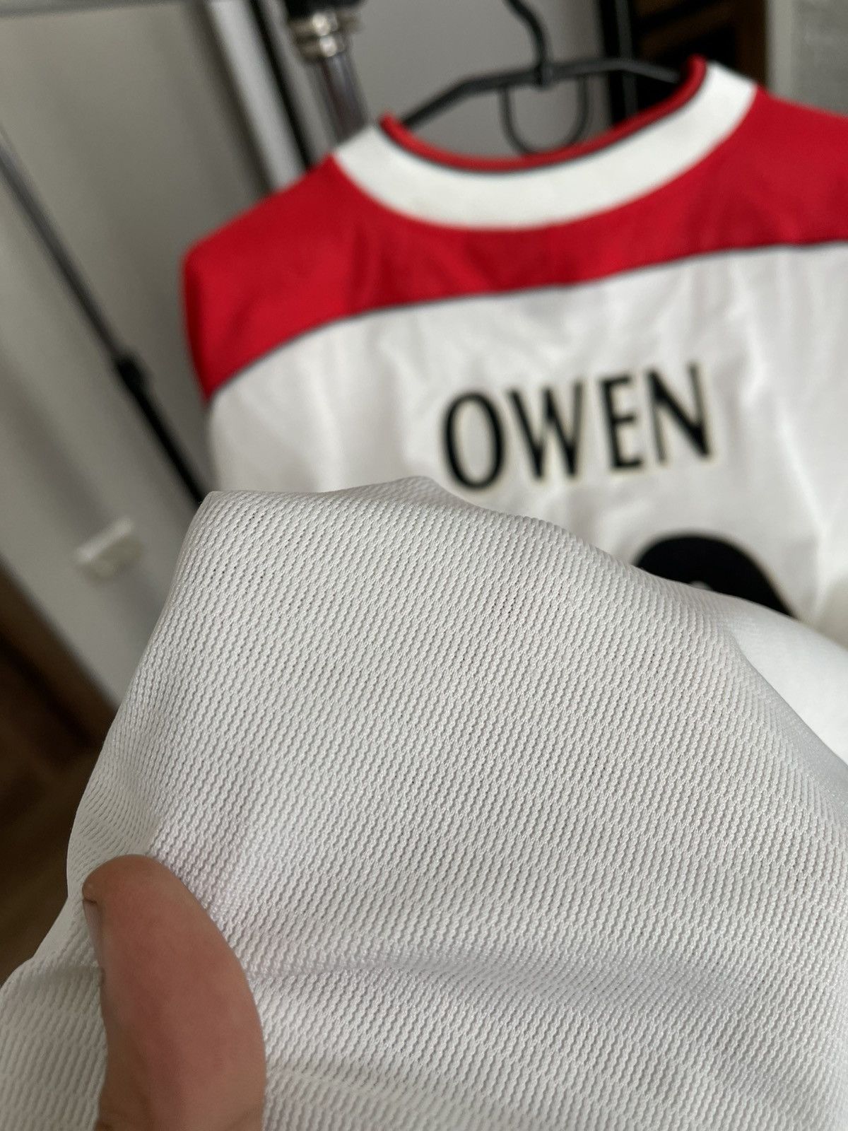 Reebok 1998/1999 Reebok Liverpool Owen Vintage Soccer Jersey Tee Size US XL / EU 56 / 4 - 16 Thumbnail