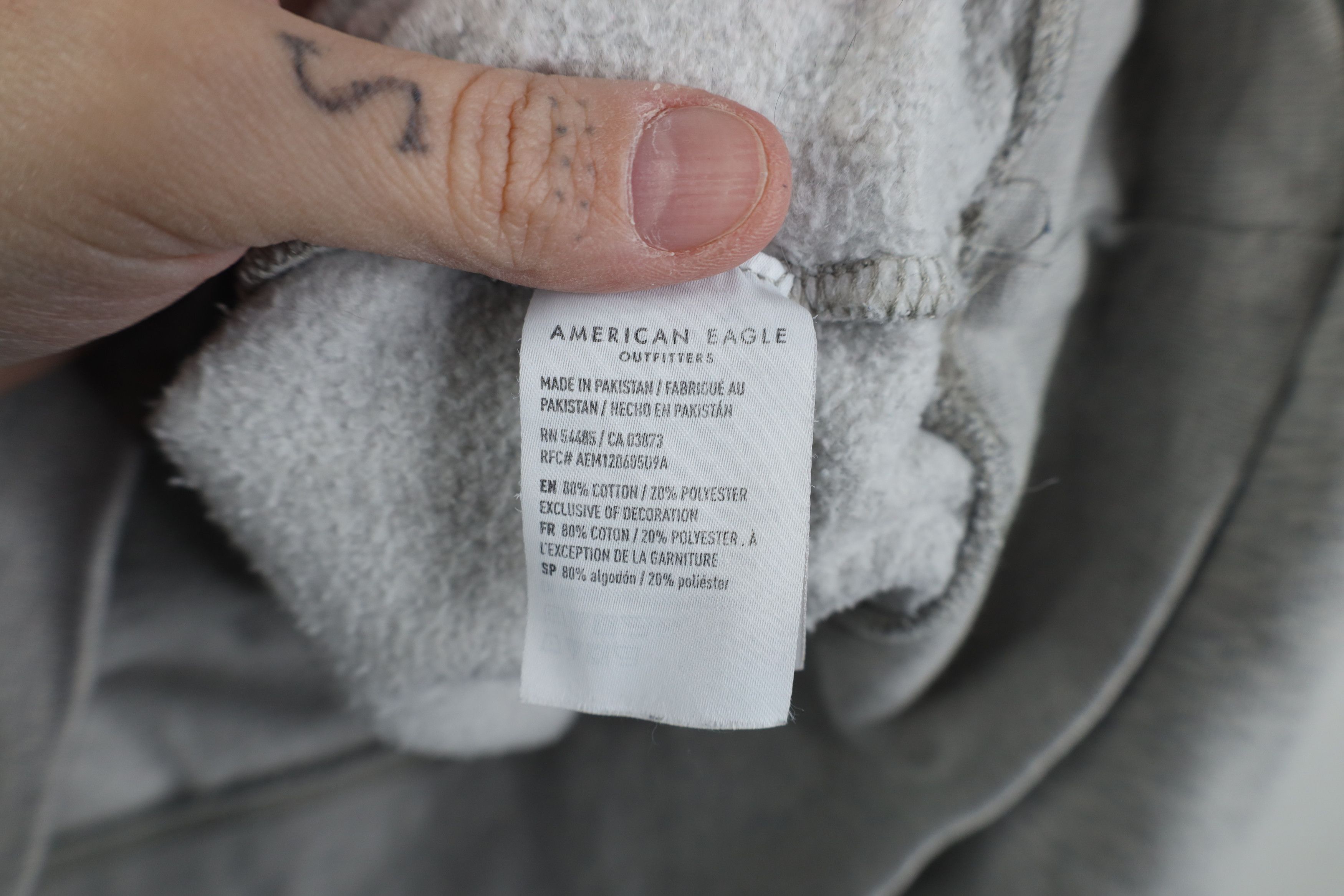 American Eagle Outfitters Vintage Y2K American Eagle Outfitters Fit Eagle Patch Hoodie Size US L / EU 52-54 / 3 - 10 Thumbnail