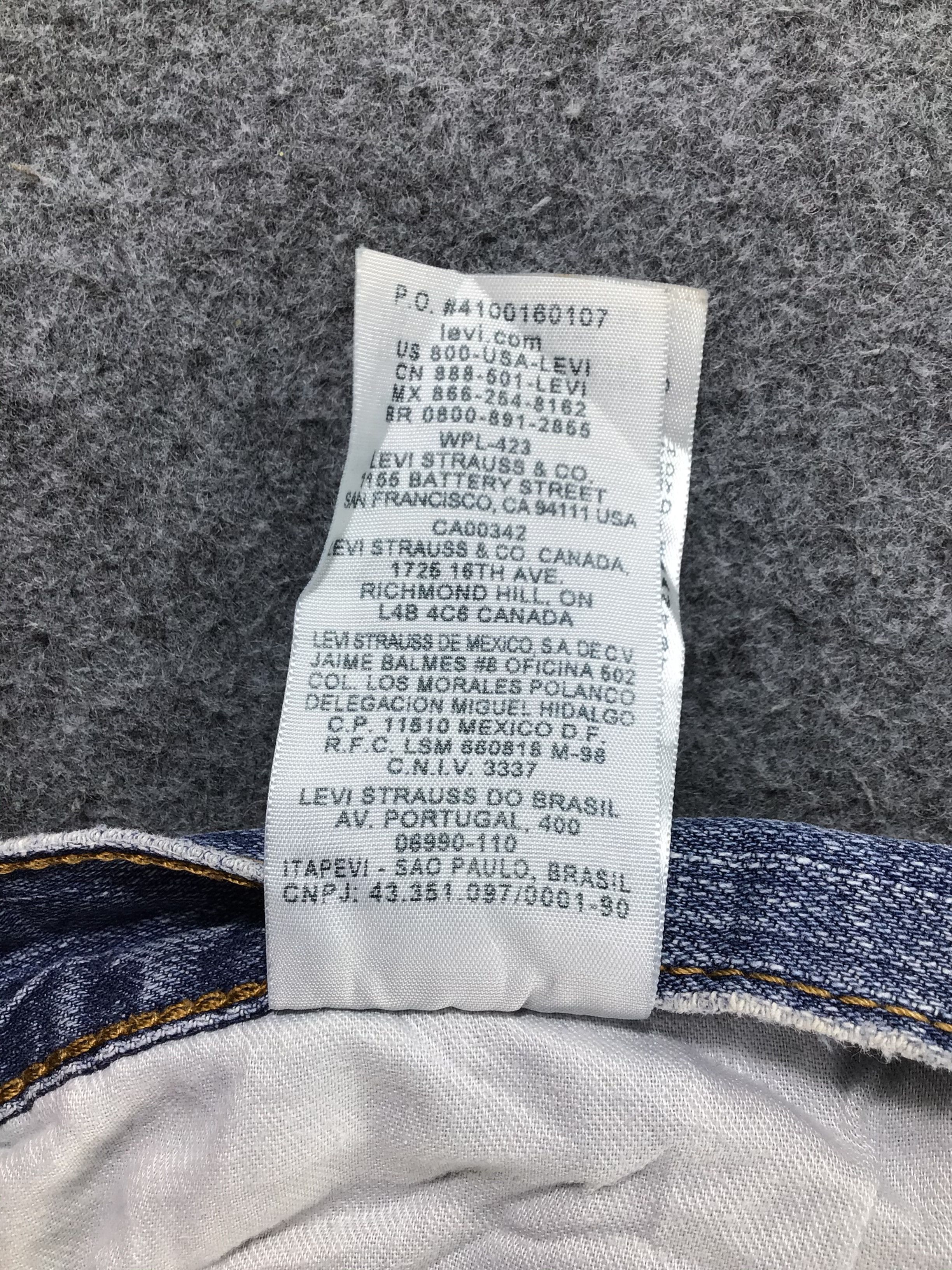 Vintage Levis 559 Jeans Faded Blue Medium Wash KJ219