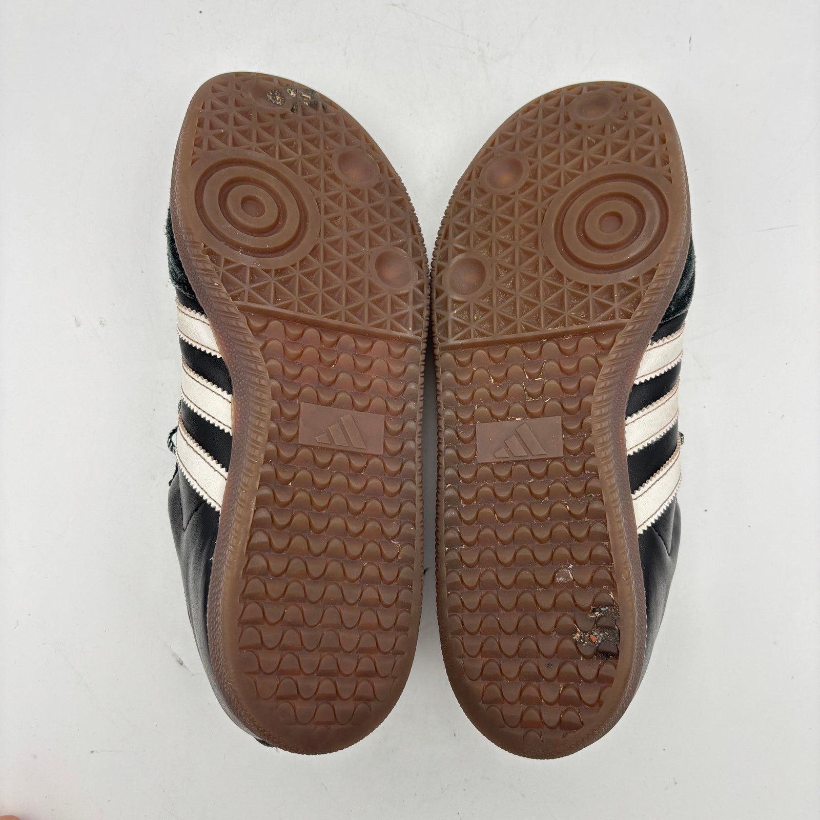 Adidas Adidas Samba Classic Black Gum Sneakers Shoes Men's 9.5 Size US 9.5 / EU 42-43 - 8 Thumbnail