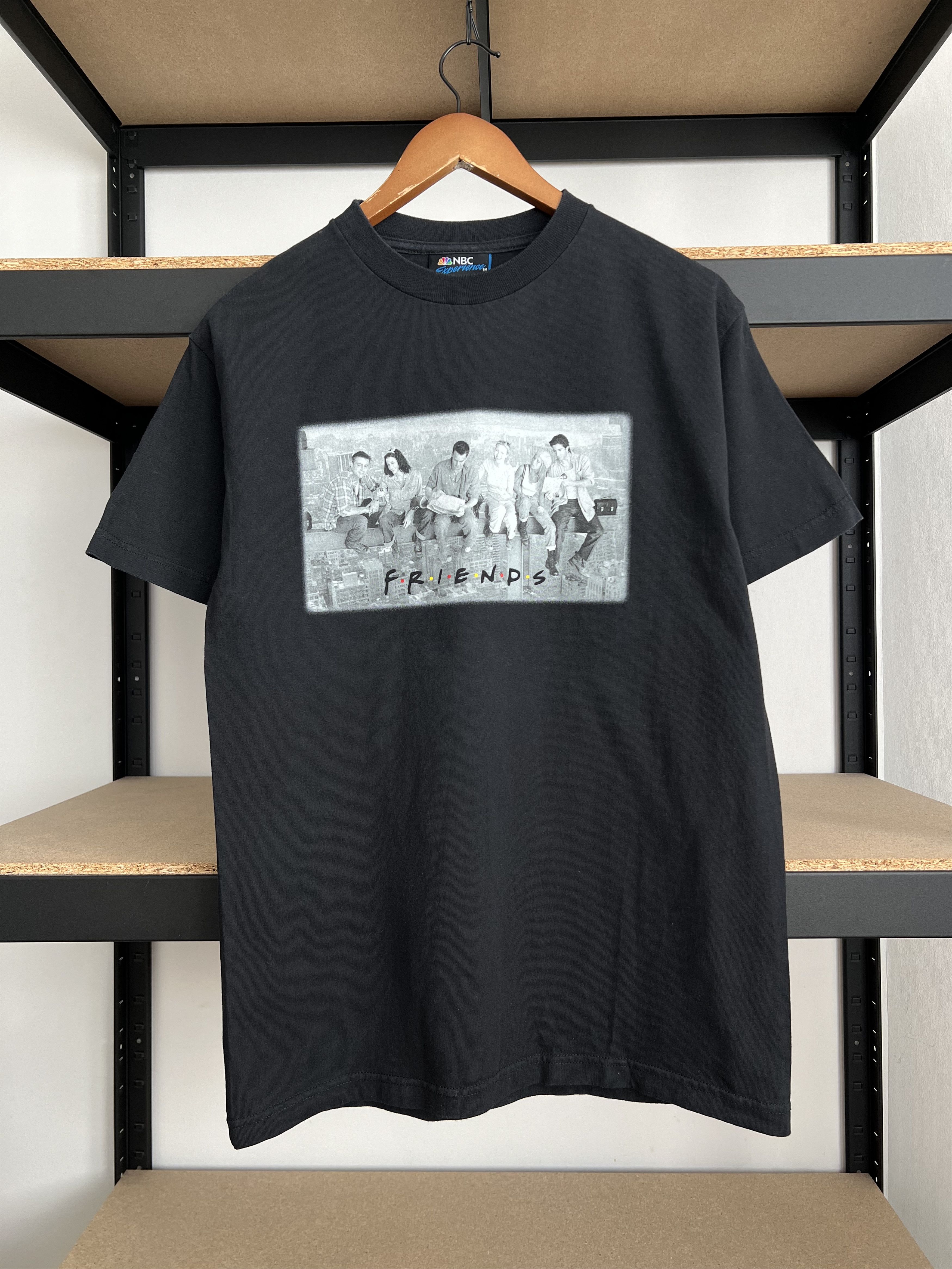 Vintage 90s Friends TV Series NBC Movie Black T-shirt