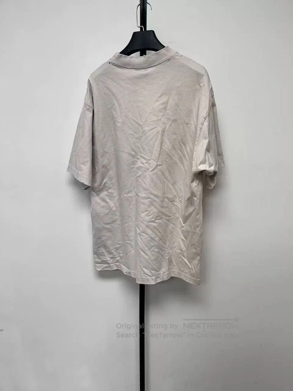 Balenciaga Balenciaga Letter Disc Print Crewneck T-Shirt. Size US S / EU 44-46 / 1 - 2 Thumbnail