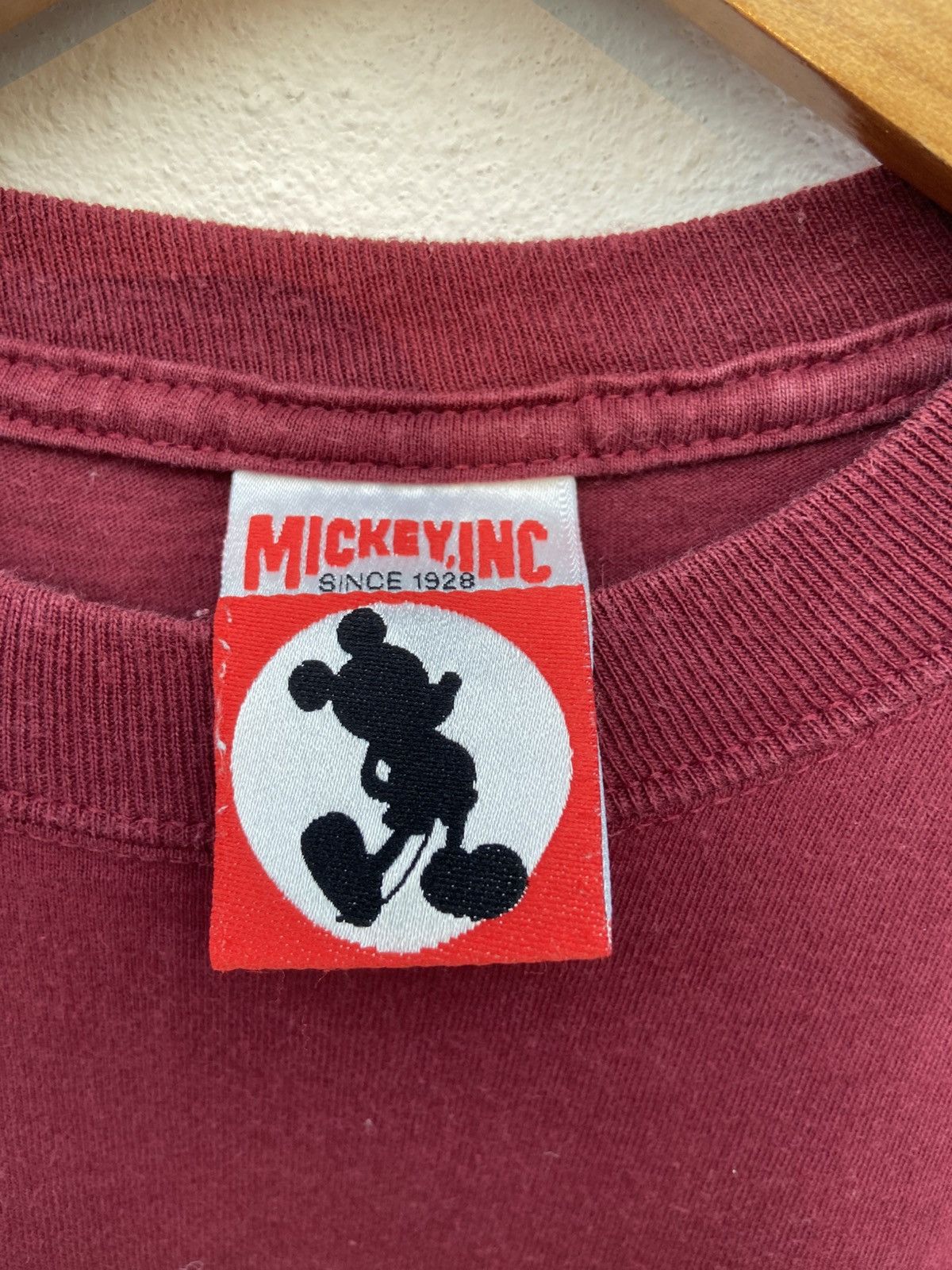 Mickey Mouse Vintage Mickey Mouse t shirt twilight saga Size US M / EU 48-50 / 2 - 6 Thumbnail