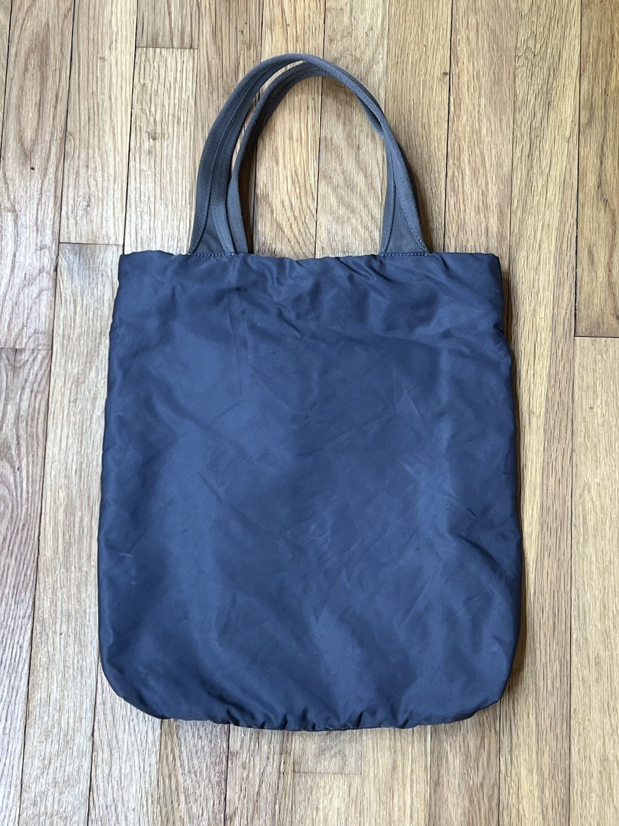 Steve Madden Marc Jacobs Zipper Large Tote Bag Gray Nylon Shoulder Size ONE SIZE - 2 Thumbnail
