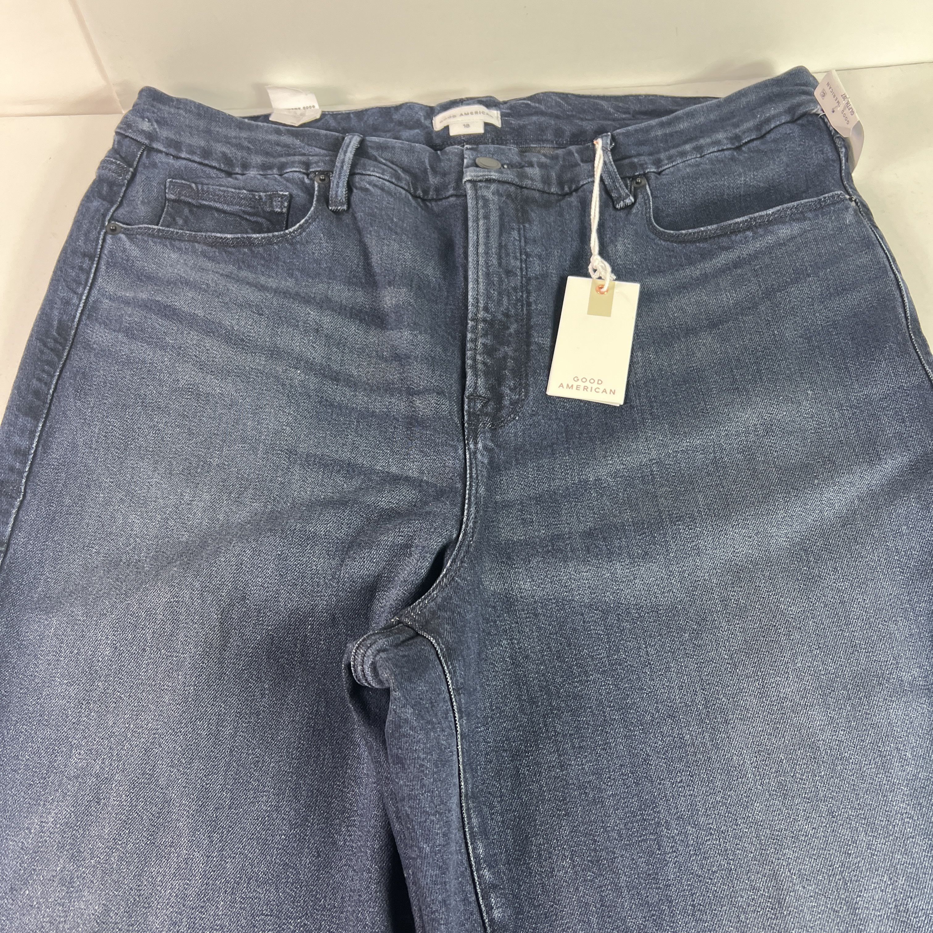 Good American Good American Jean Good Legs Flare High Rise Dark Blue Denim Size 40" / US 18 - 2 Thumbnail