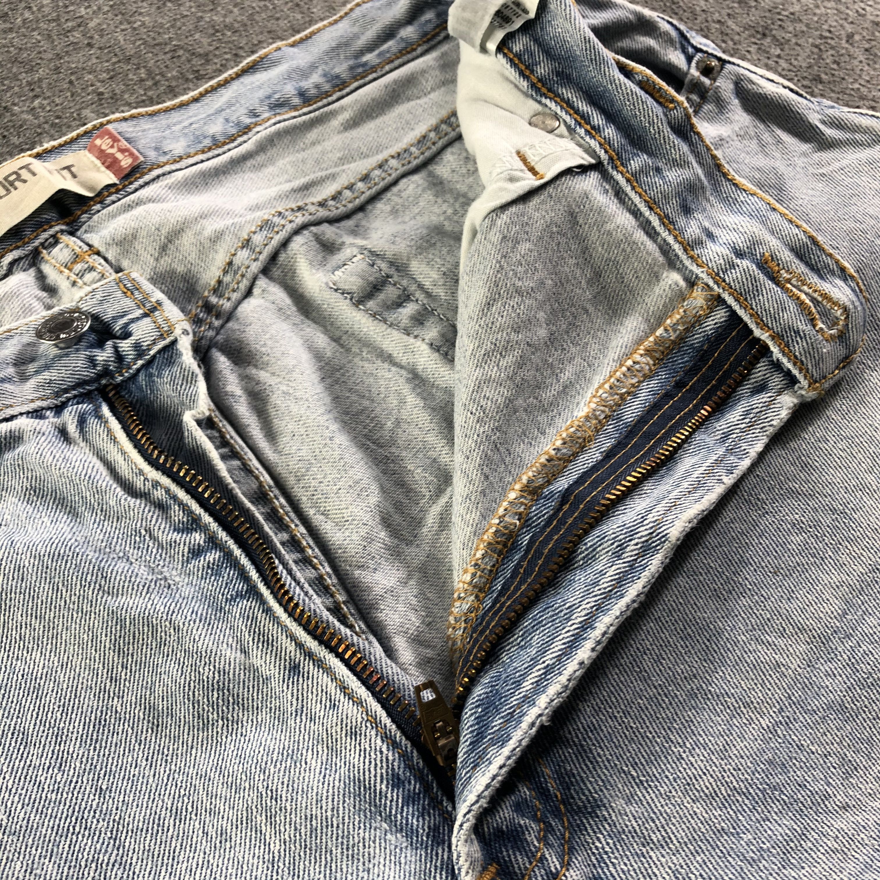 Levi's Vintage Levis 560 Jeans-J3174 Size US 37 - 10 Thumbnail