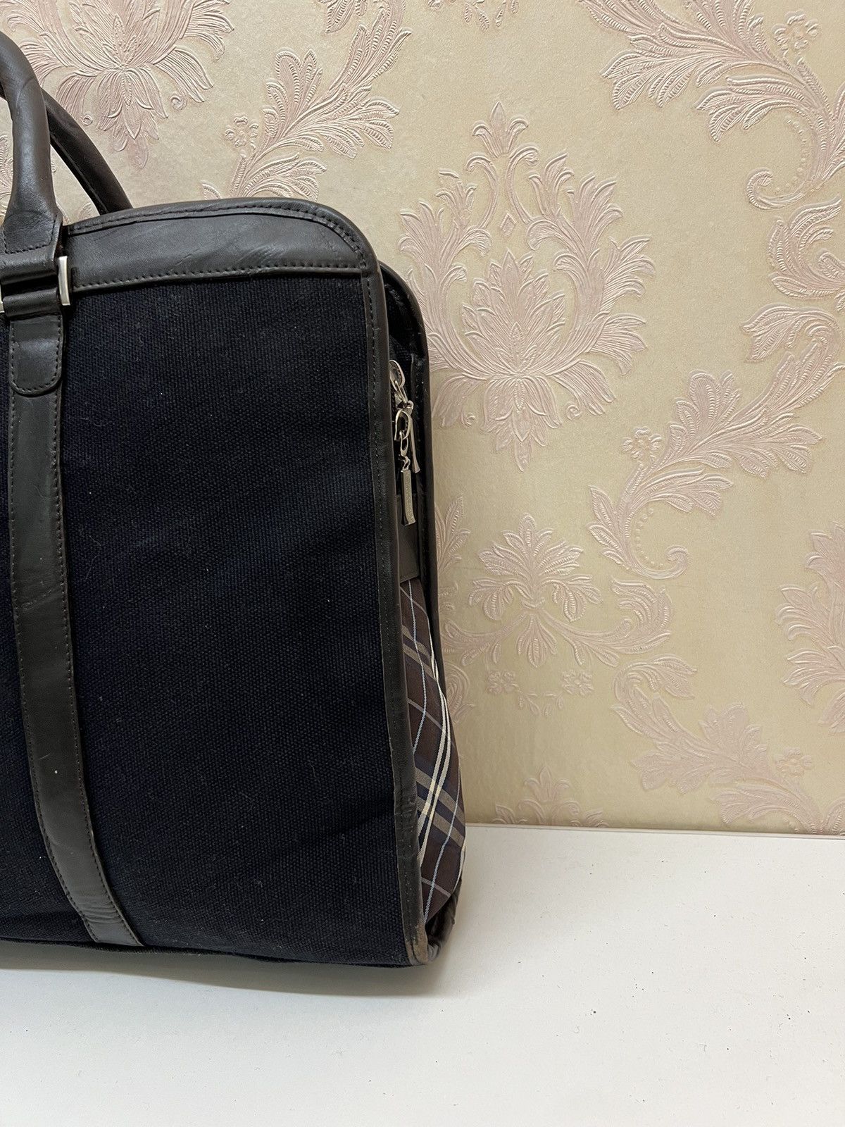 Burberry Vintage Burberry Black Label Office Handle Bag Size ONE SIZE - 3 Thumbnail