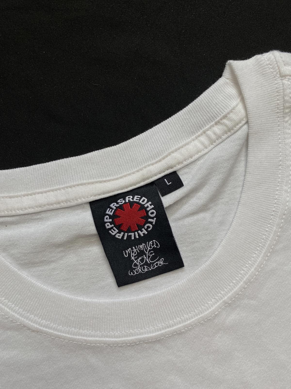 Japanese Brand Rare Red Hot Chili Peppers Classic Logo T-shirt Large Size US L / EU 52-54 / 3 - 2 Thumbnail