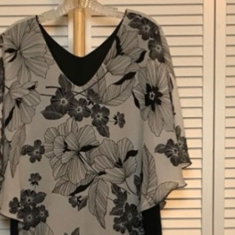 Other Floral V-Neck 3/4 Sleeve Layered Lined Stretchy Blouse Size L / US 10 / IT 46 - 3 Thumbnail