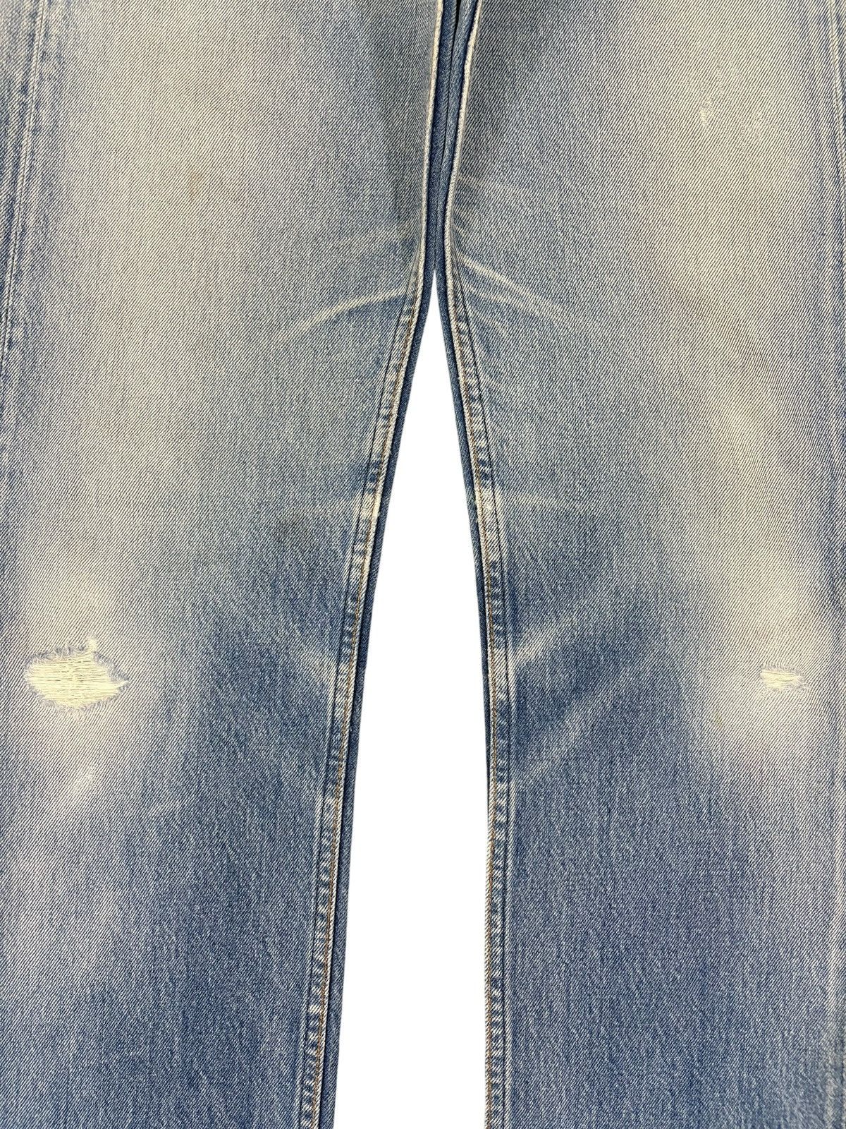 Levi's Vintage 90s Levis 501 Light Wash Distressed Jeans Size US 28 / EU 44 - 5 Thumbnail