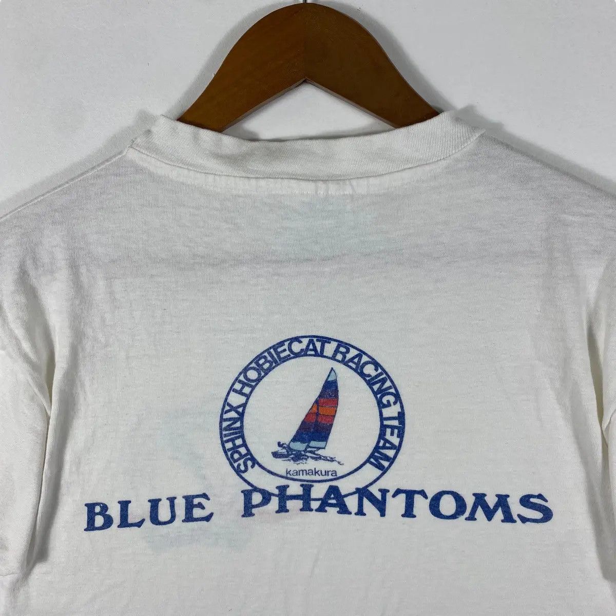 Vintage Vintage 80's BLUE PHANTOMS Sphinx Hobiecat Racing Team Tee Size US M / EU 48-50 / 2 - 2 Thumbnail