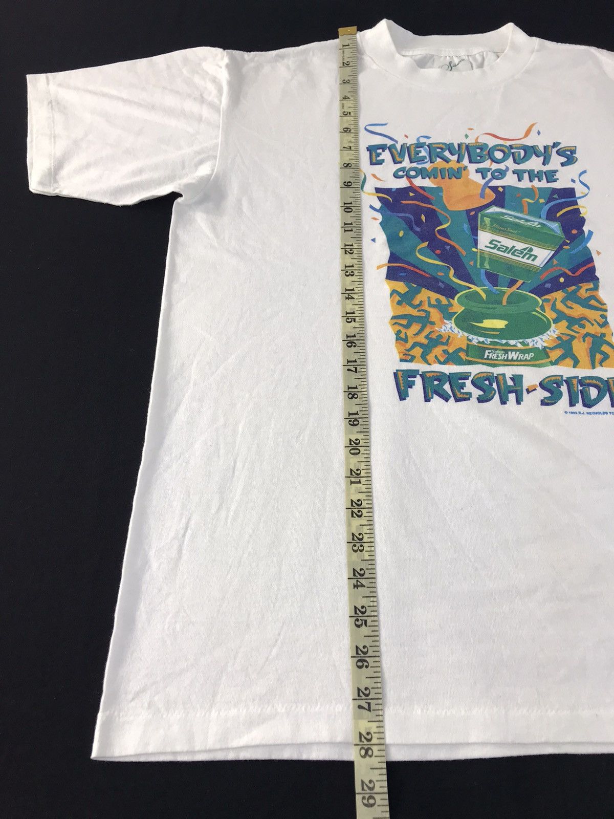 Vintage 90s 1992 Salem Usa art by R.J Reynolds Tee T-shirt Size US L / EU 52-54 / 3 - 9 Thumbnail