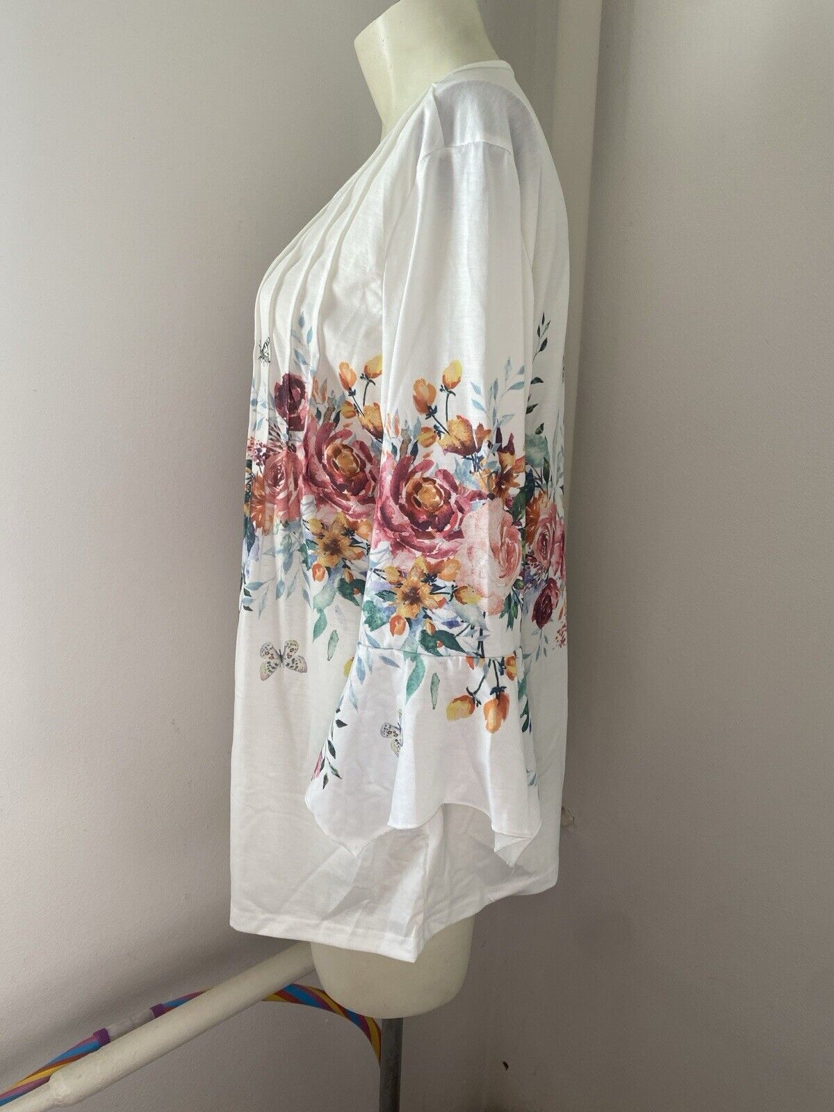 Other New V Neck Blouse Floral Size XL B25 Size XL / US 12-14 / IT 48-50 - 2 Thumbnail