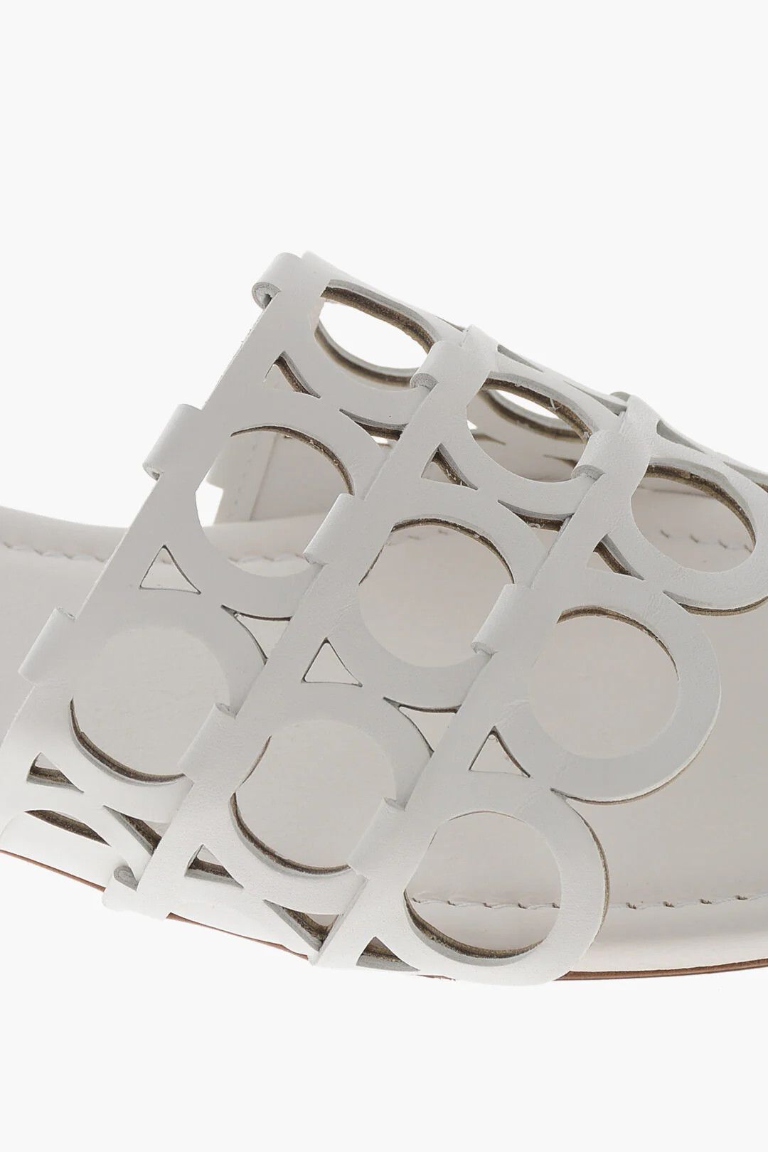 Salvatore Ferragamo og1mm0426 Perforated Leather Slides in White Size US 7.5 / IT 37.5 - 4 Thumbnail