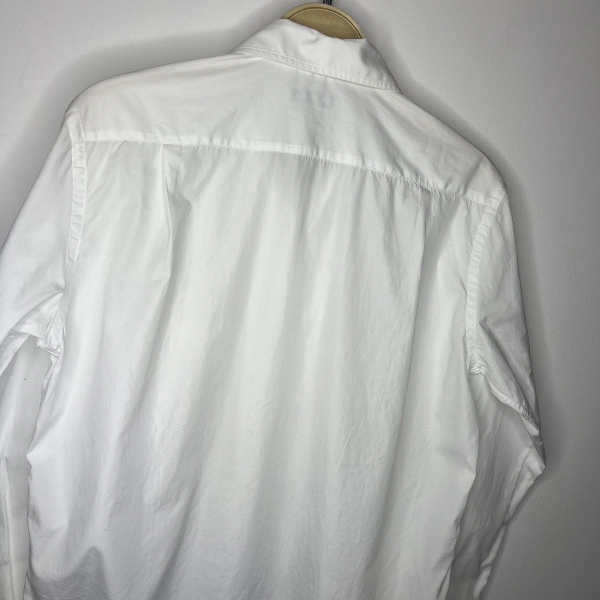 Loro Piana Loro Piana Shirt Button Up White Classic Luxury Basic Size US M / EU 48-50 / 2 - 13 Thumbnail