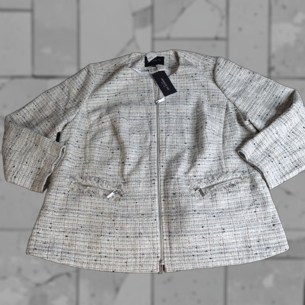 Vintage Lafayette 148 New York Womens Jacket 18 Beige Silver Raffia Full Zip Tweed Blazer Adult Regular Size 18 Mens Womens Girls Size XXL / US 16-18 / IT 52-54 - 1 Thumbnail