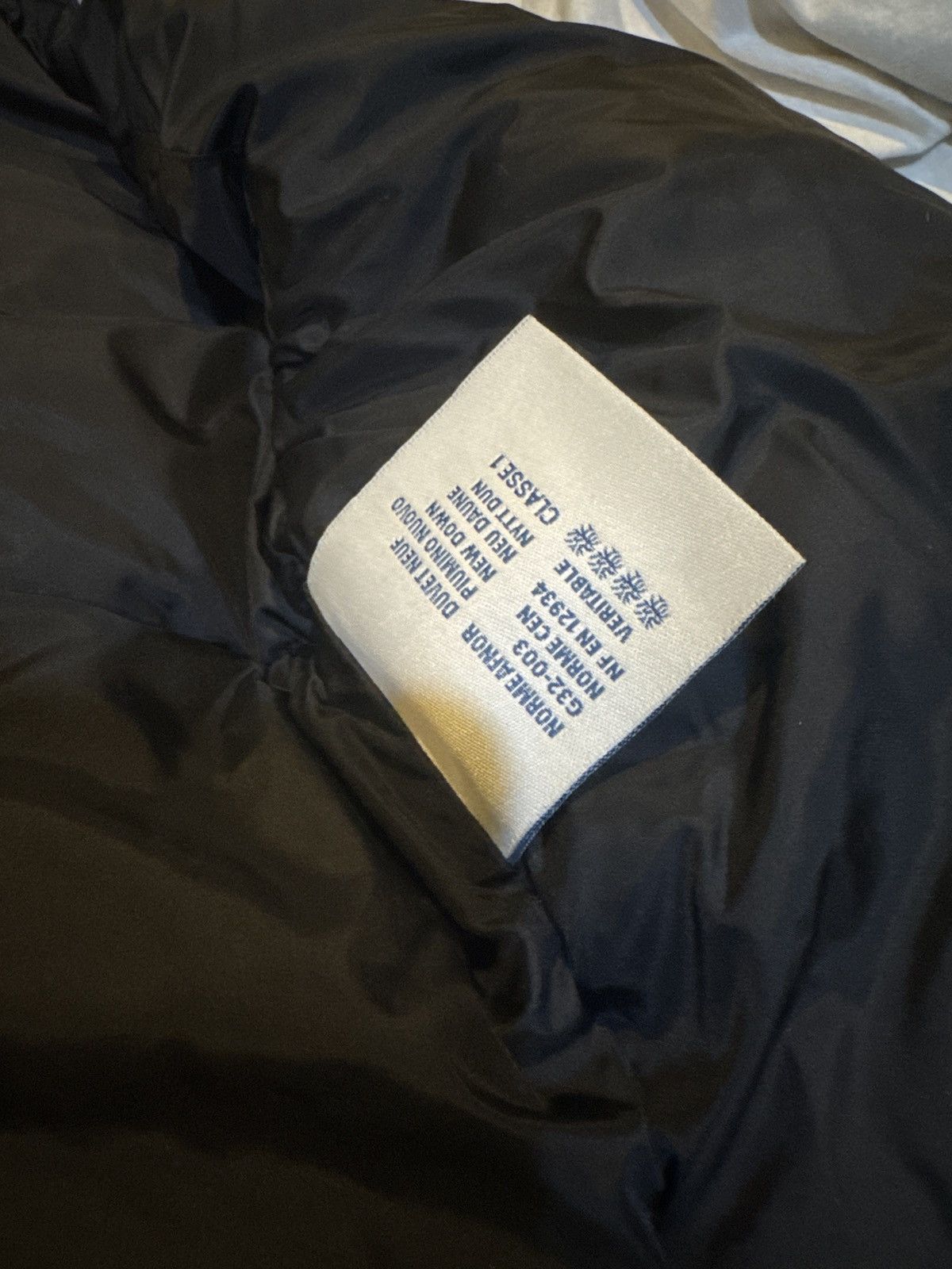 Moncler Moncler Leather Puffer Jacket Size US M / EU 48-50 / 2 - 13 Thumbnail