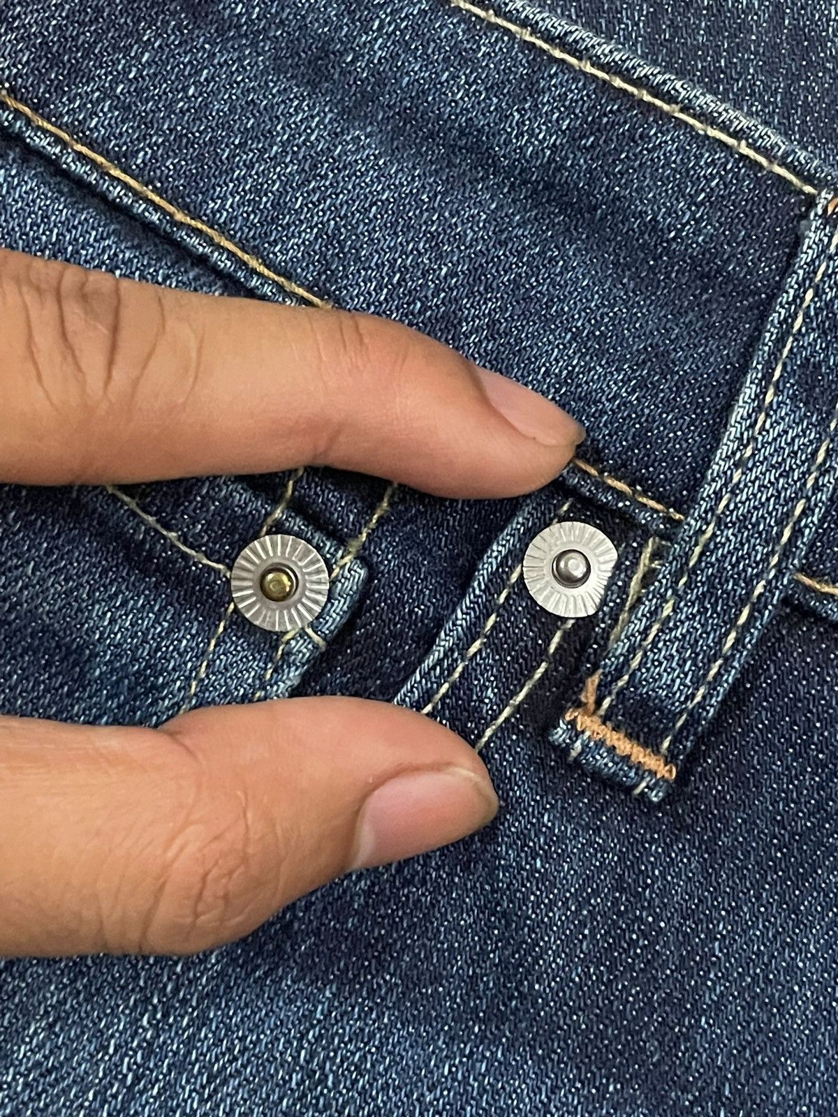 Japanese Brand Vintage Y2K Uniqlo UJ Fade Wash Distressed Bootcut Jeans Size US 28 / EU 44 - 10 Thumbnail